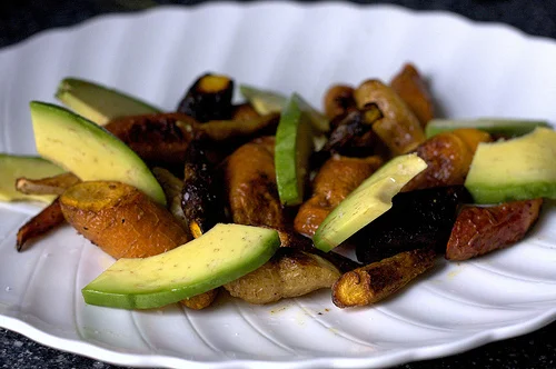 carrot avocado salad
