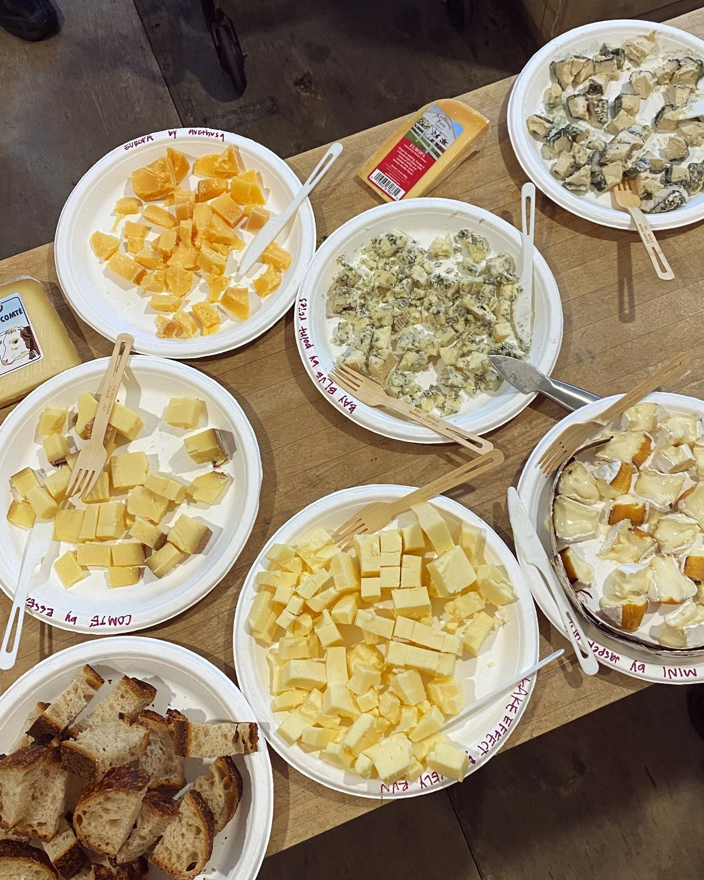 For our cheese-curious members, member-owners Raj and Christina held a cheese tasting, highlighting some favorite dairy offerings. We tasted:⁠
⁠
🐑 Marinated Feta by @meredithdairy - salty &amp; tangy⁠
🌲Harbison by @jasperhillfarm - buttery &amp; mu