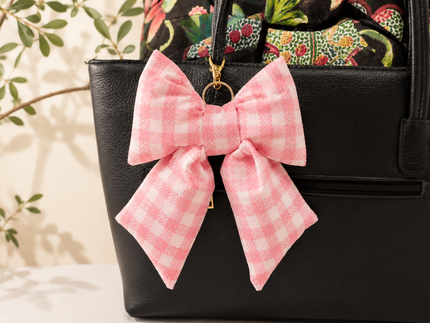 Explore beginner sewing classes at Stitch & Sip for first-time sewists and anyone building confidence with sewing machines, basic techniques, and hands-on projects.