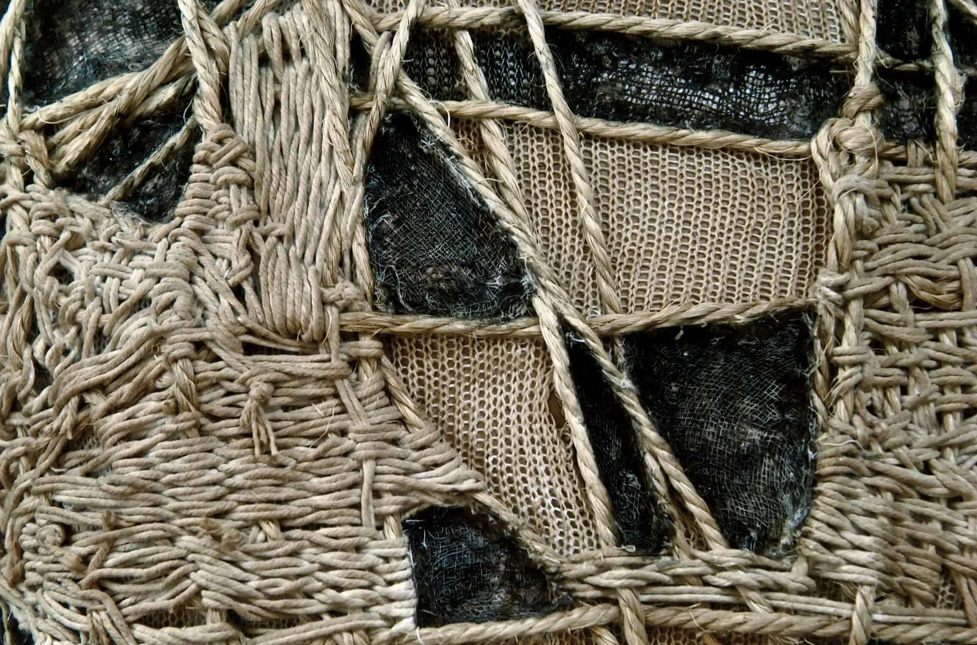 Woman-front-close-detail_life size_00005.jpg