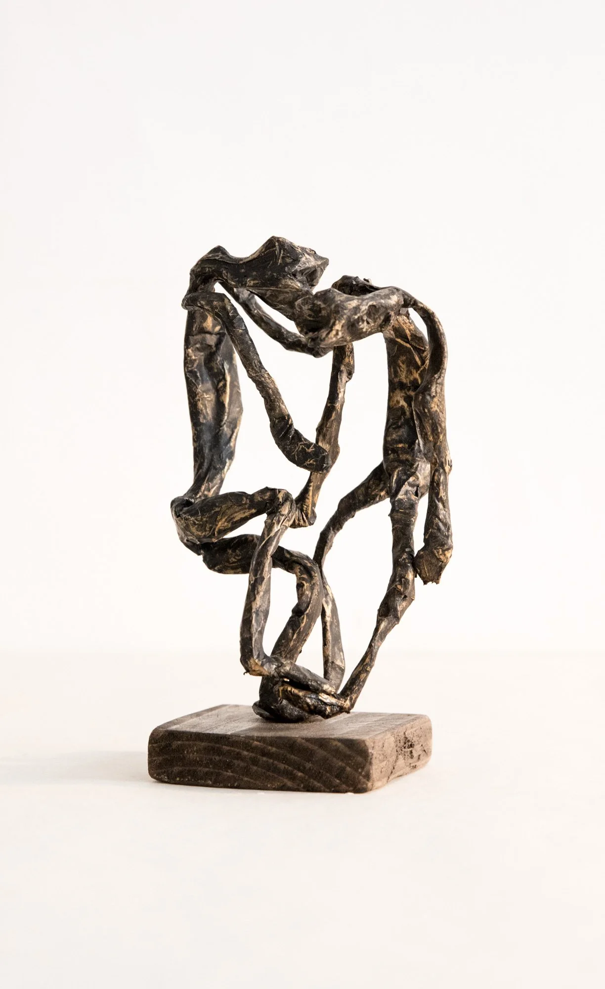 Struggle H20cm W7cm D5cm 2020