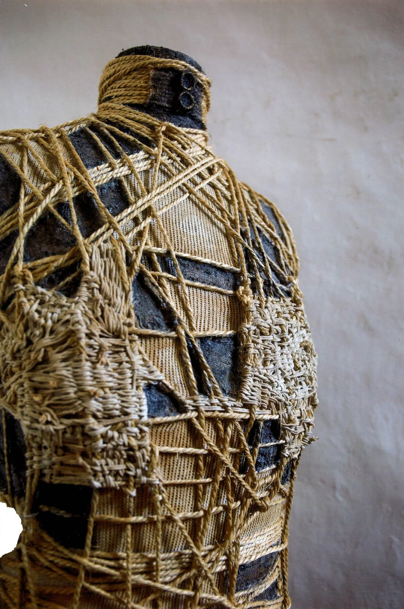 Woman-front-detail_life size_00009.jpg
