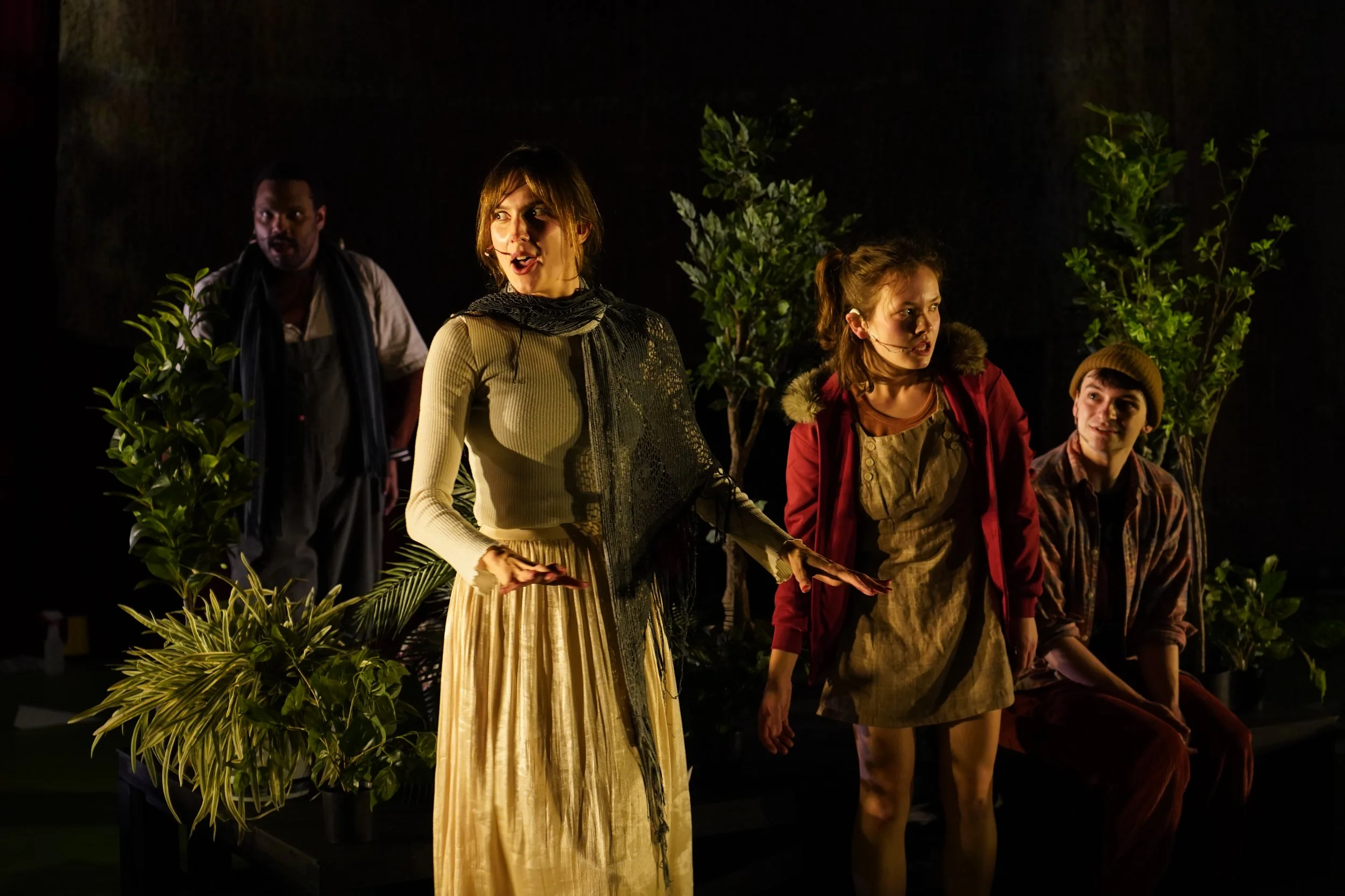 IntoTheWoods402.JPG