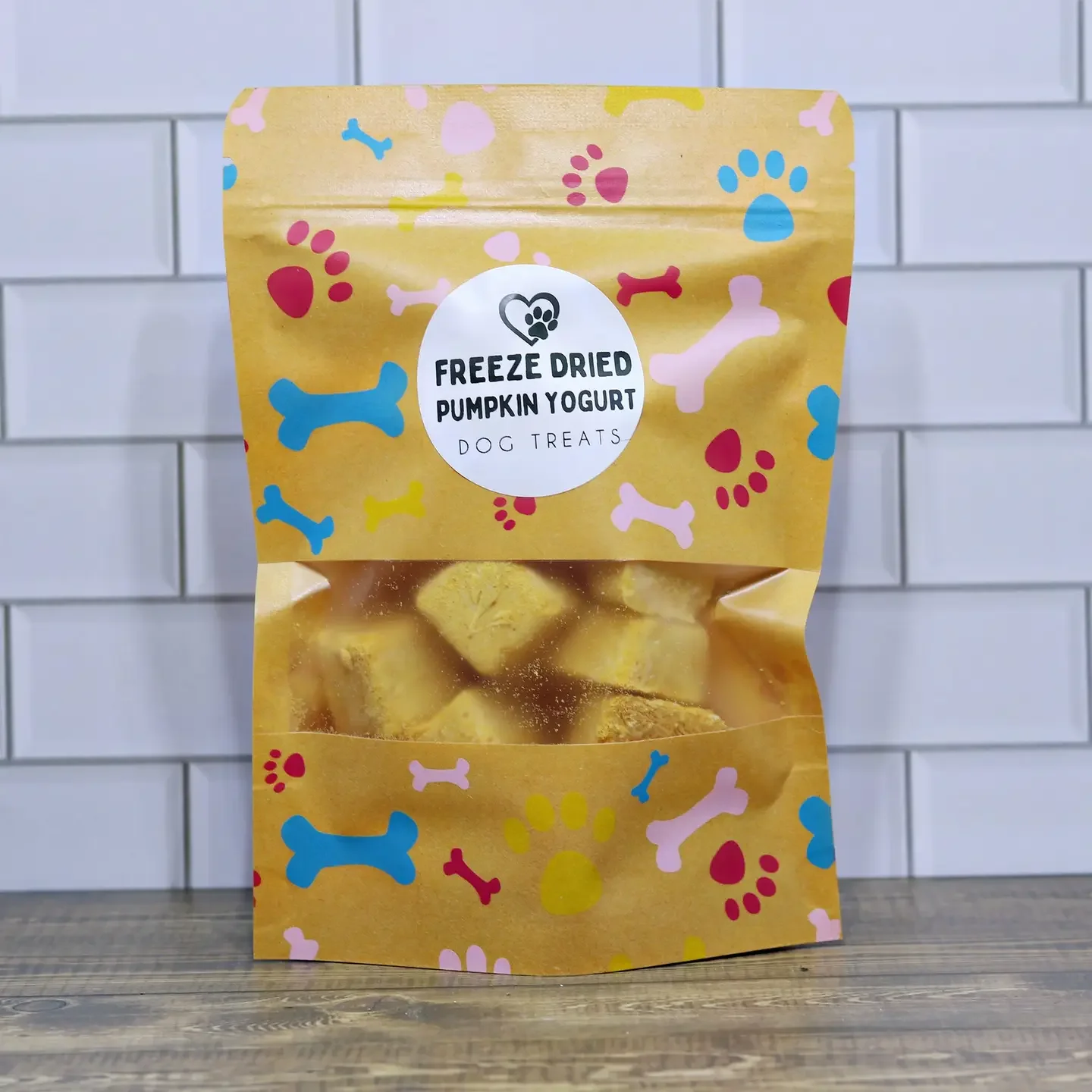 Freeze Dried Pumpkin Yogurt Dog Treats – Healthy Snack with Pumpkin and Greek Yogurt