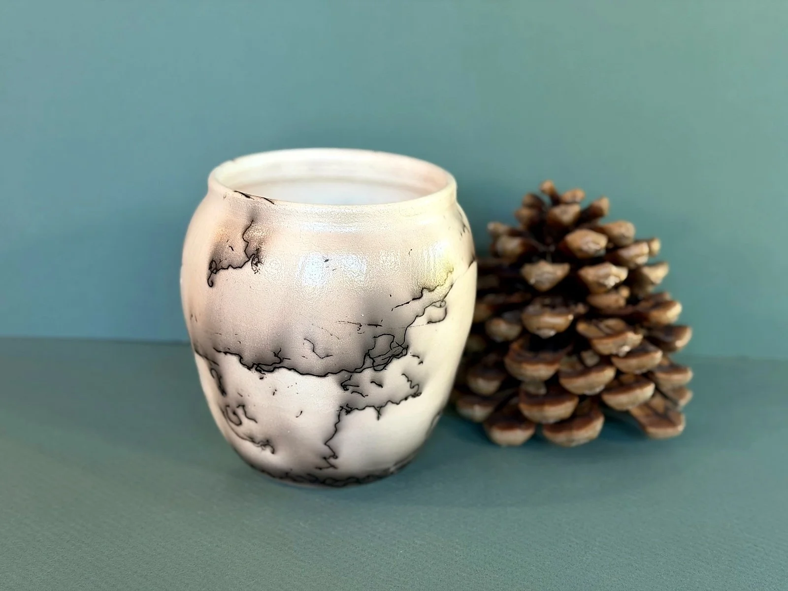 Horsehair_Raku_Vessel_014_4.jpg