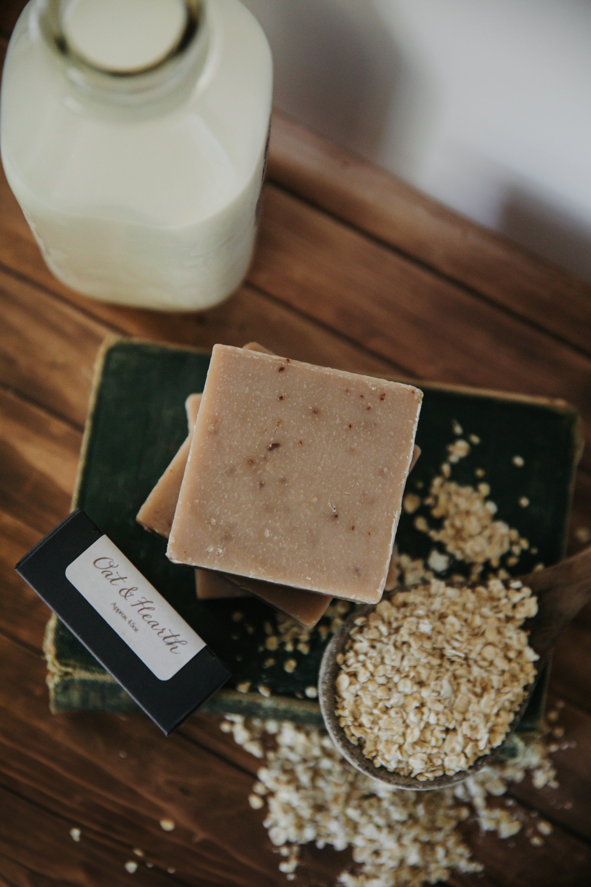 TheAbundantGoapSoap_Oatmeal_Stilllifes_10.jpg
