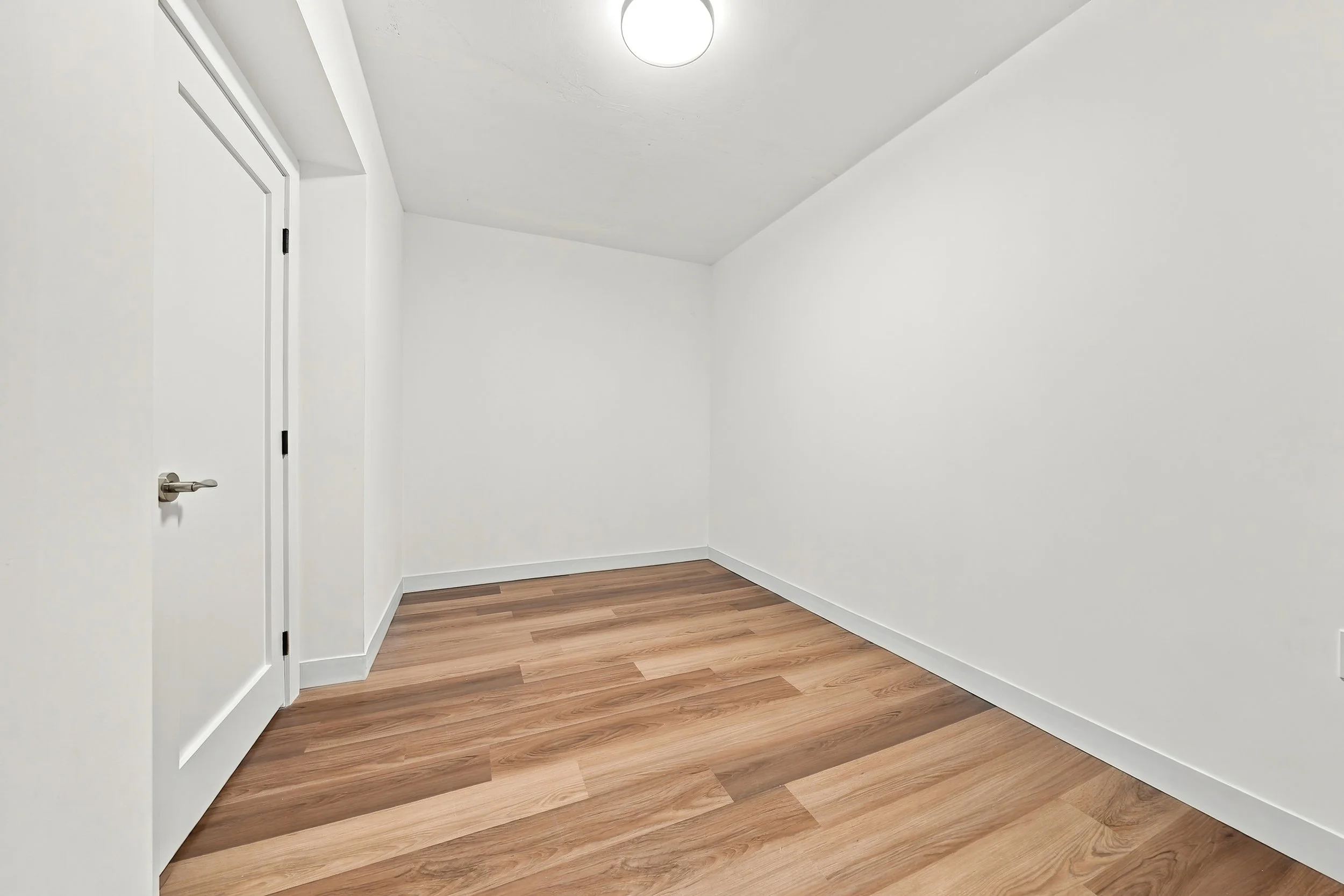 14 - 309 BED+2DEN+2BATH.jpg