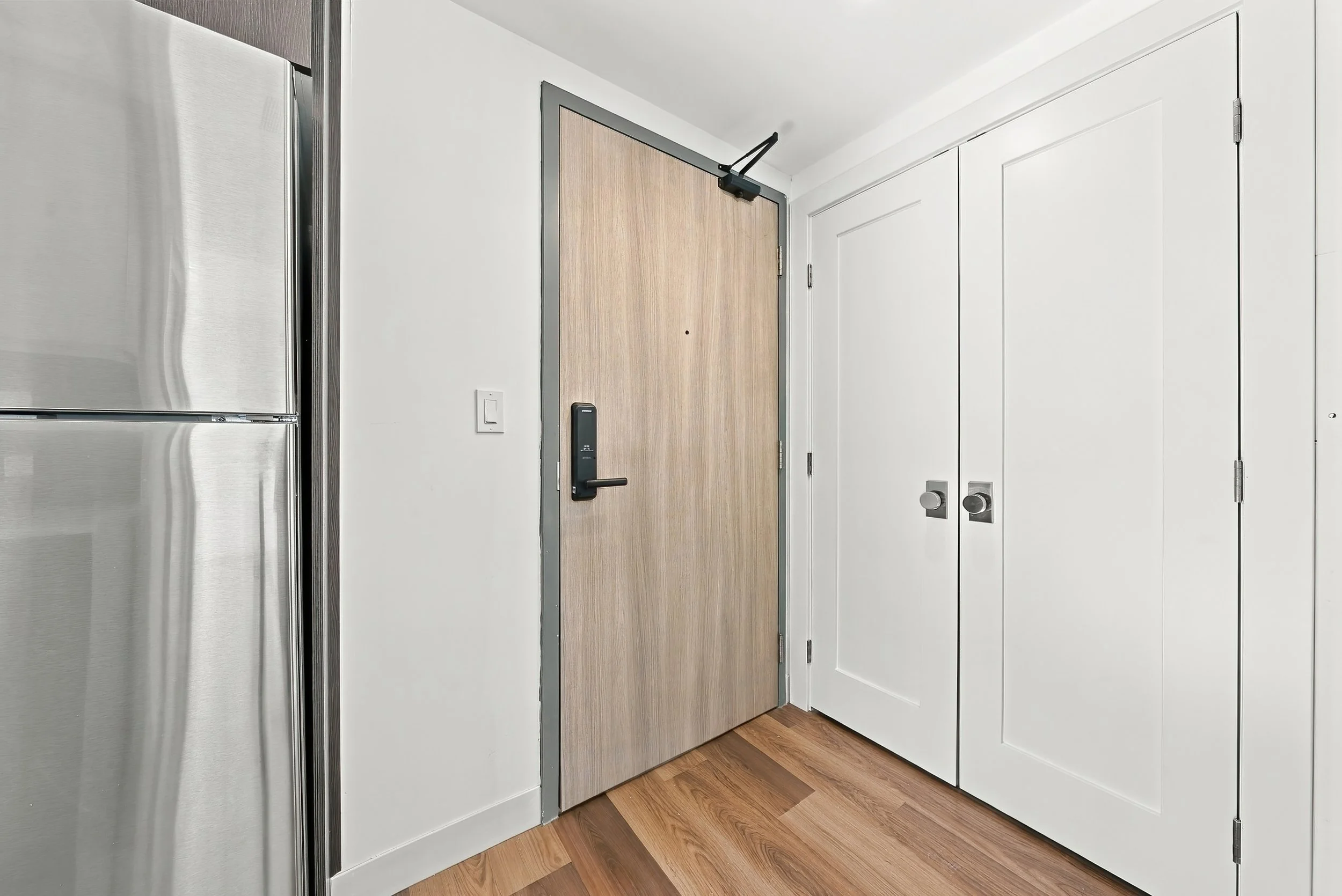 1 - 803 BED+BATH.jpg
