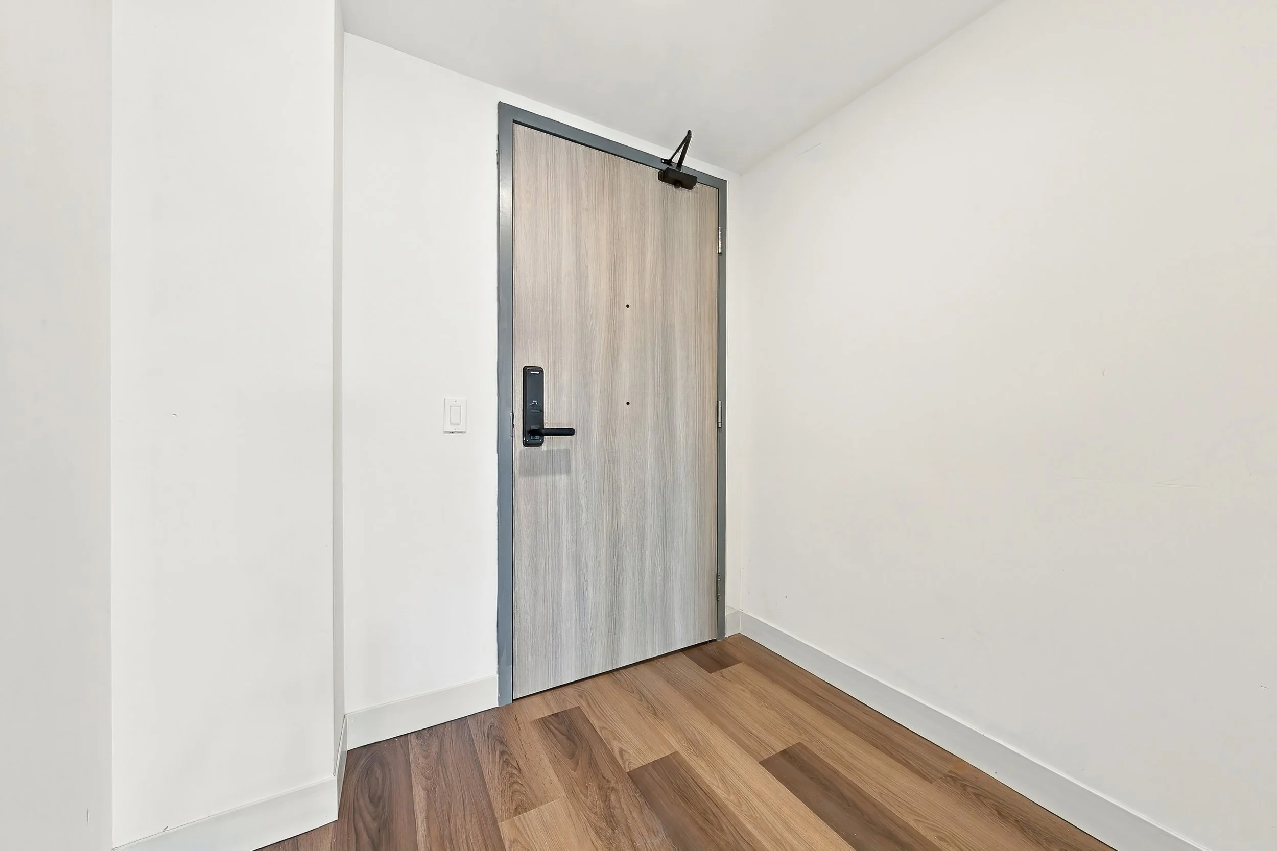 1 - 308 2BED+DEN+2BATH.jpg