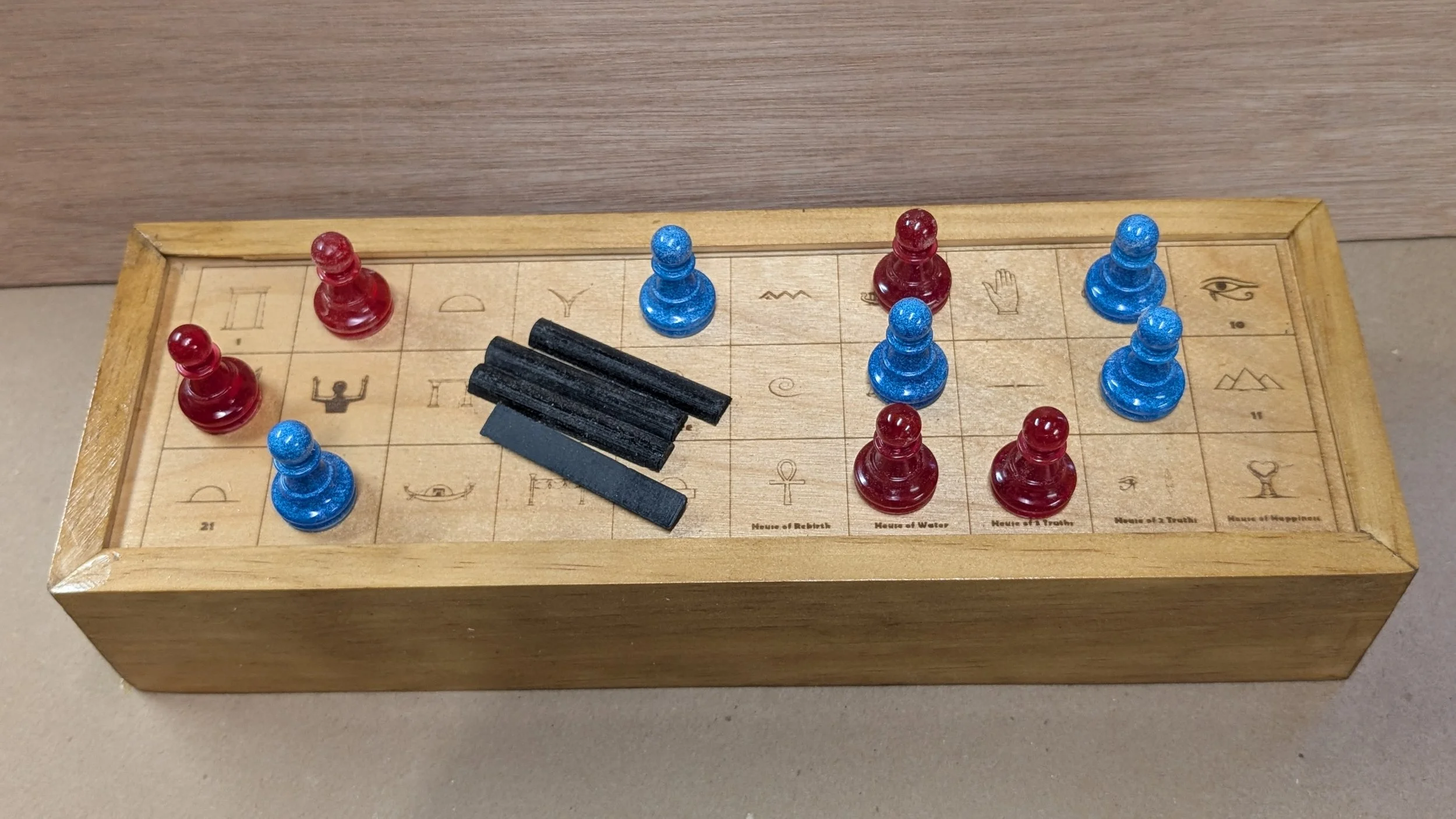 Senet — Royal Egyptian Strategy Game