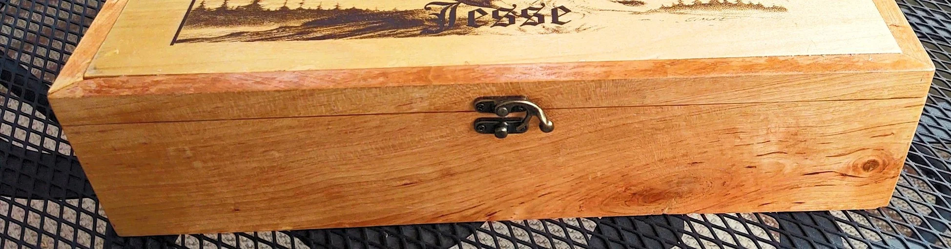 dqrdbox3.jpg