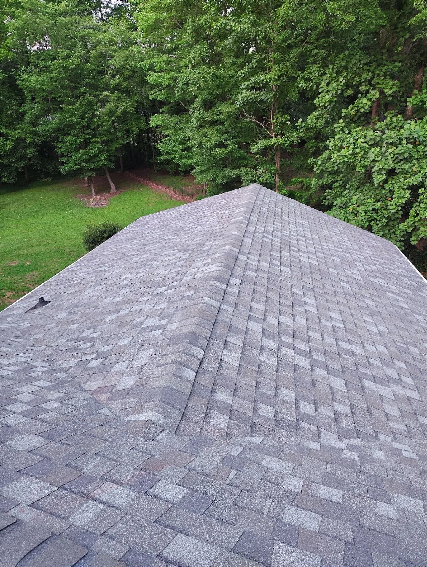 Beautiful roof replacement completed project