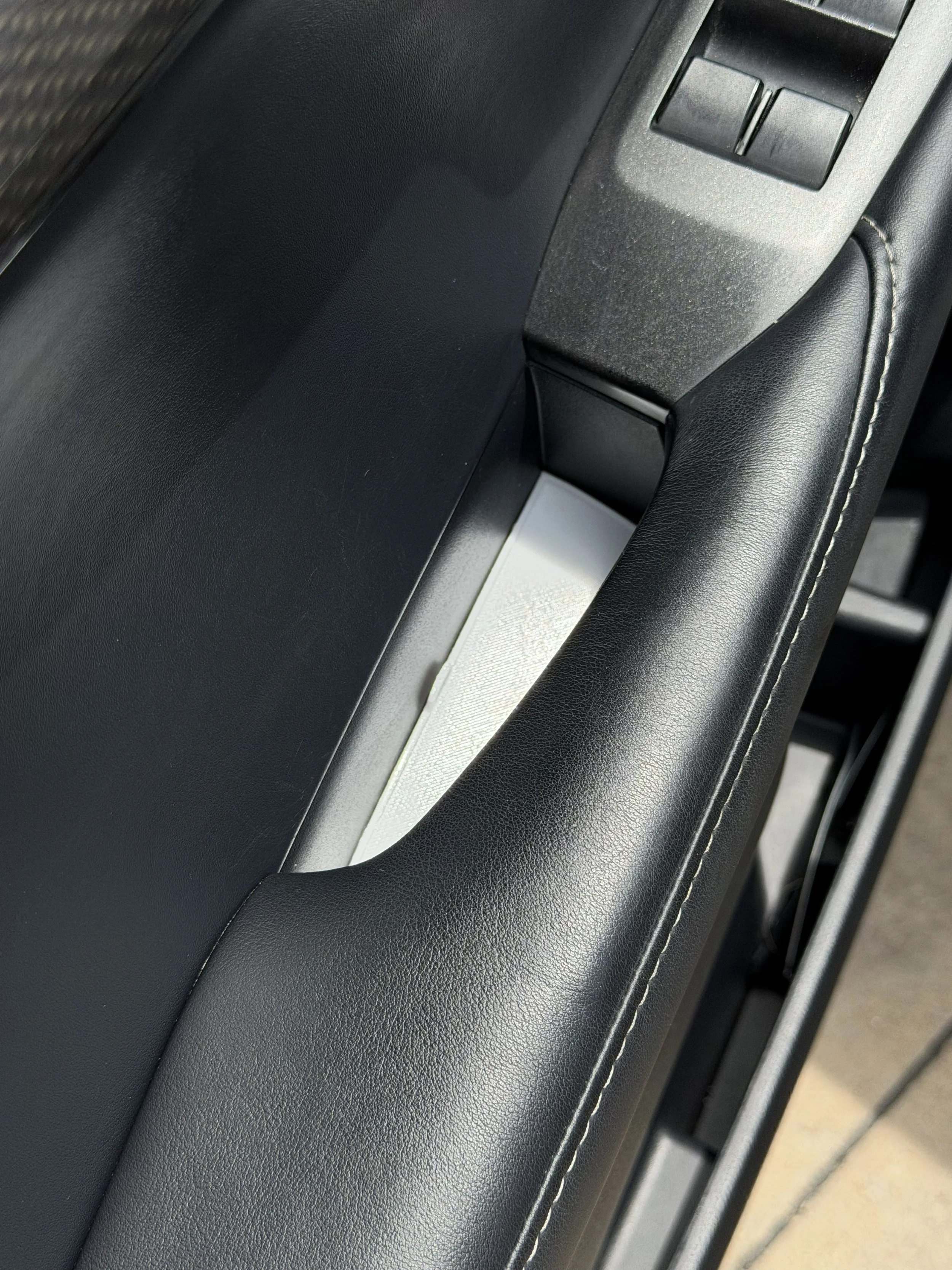 Lexus NX Door Pull Mat