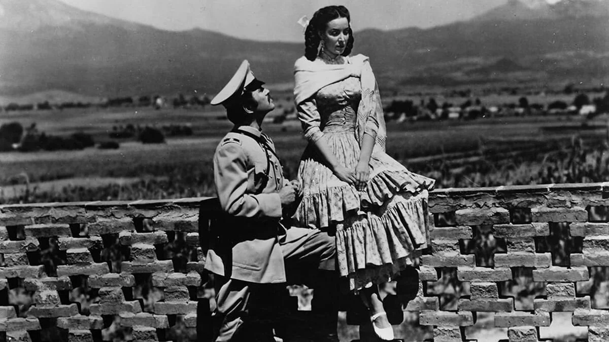 Golden Age Mexican Cinema - Enamorada (1946) 