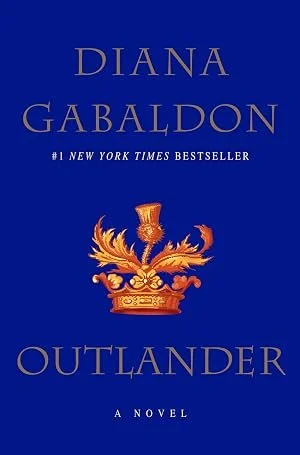 Cover of the book "Outlander" by Diana Gabaldon with a blue background and a gold crest.