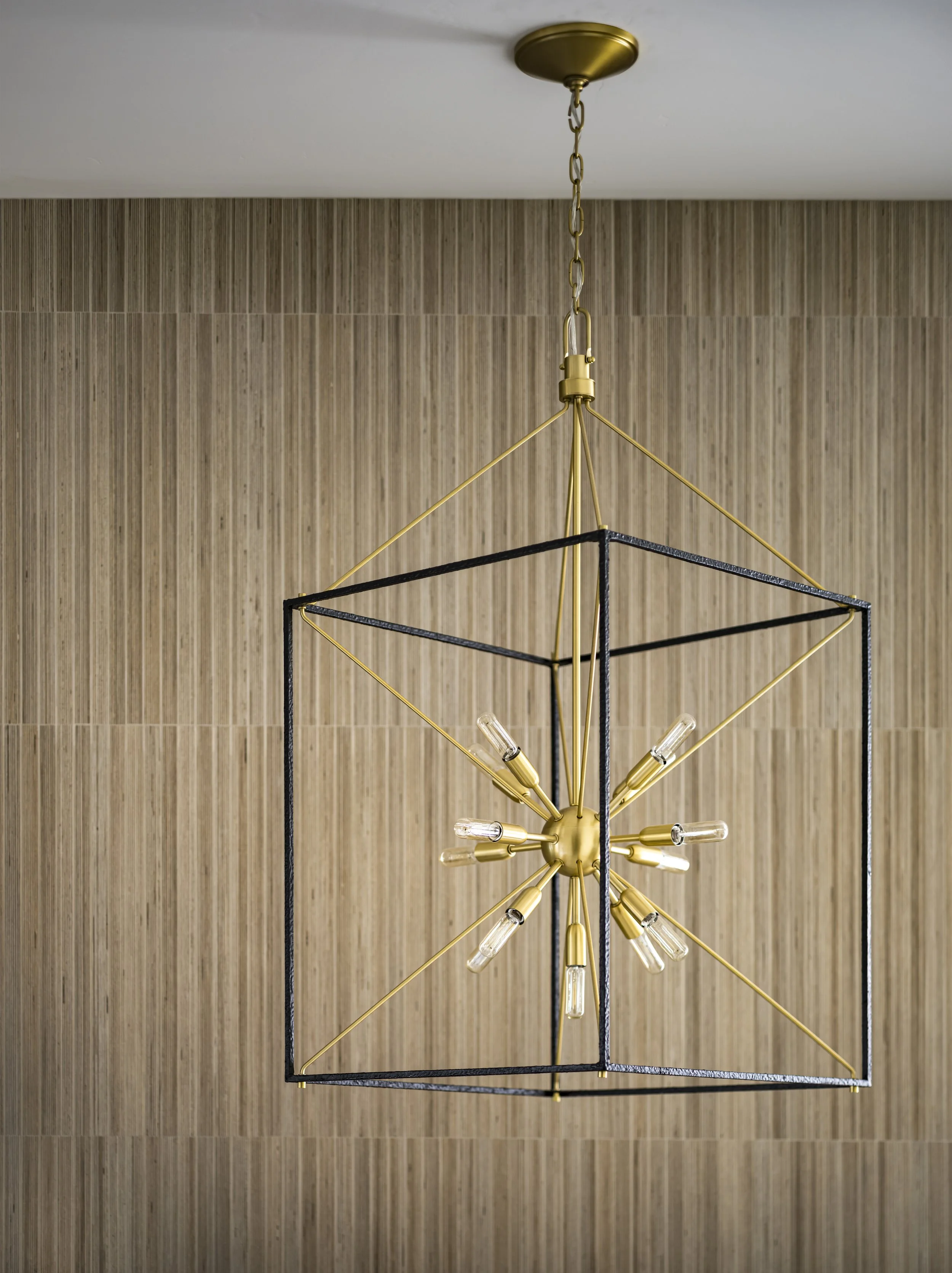 Housley_Chandelier_1413.jpg