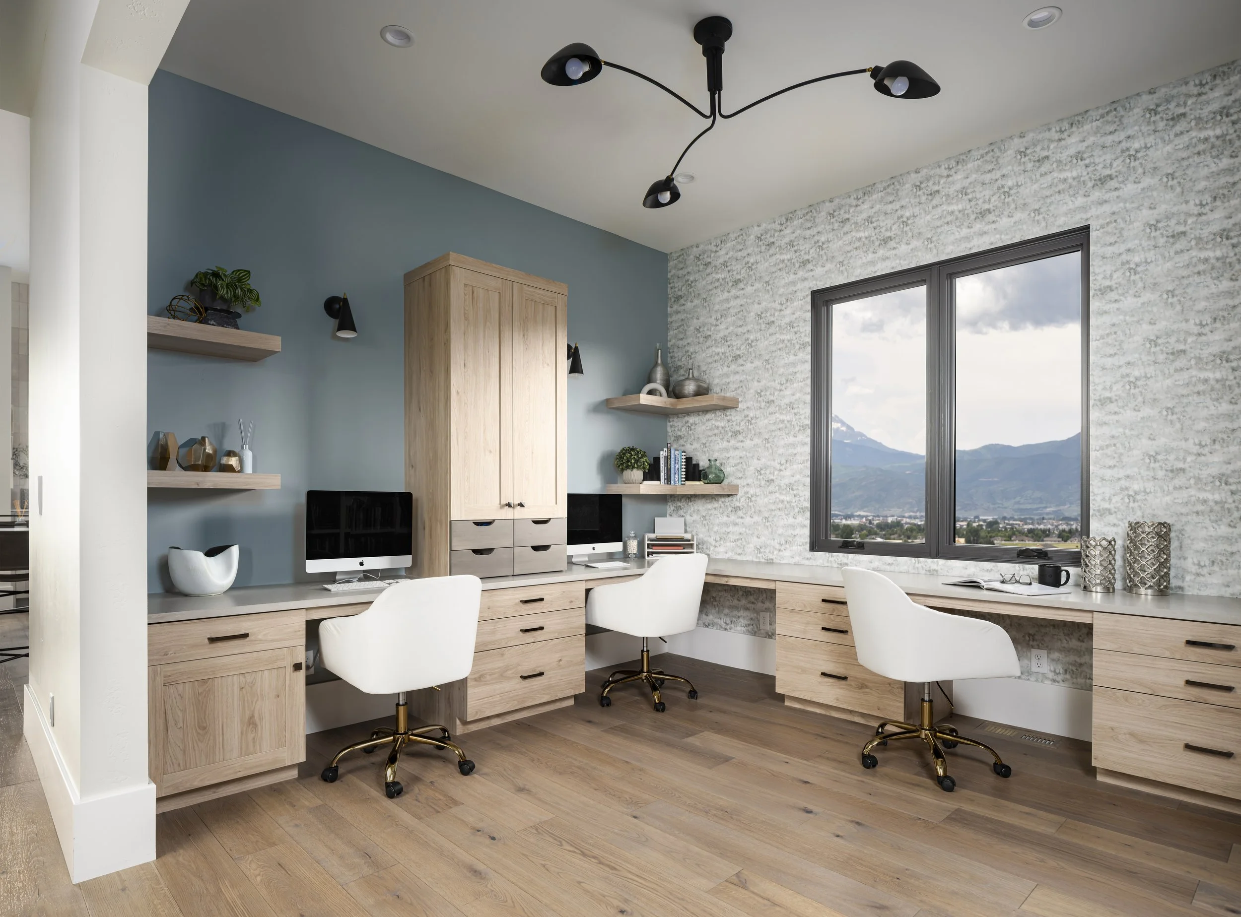 Housley_Office_1370.jpg