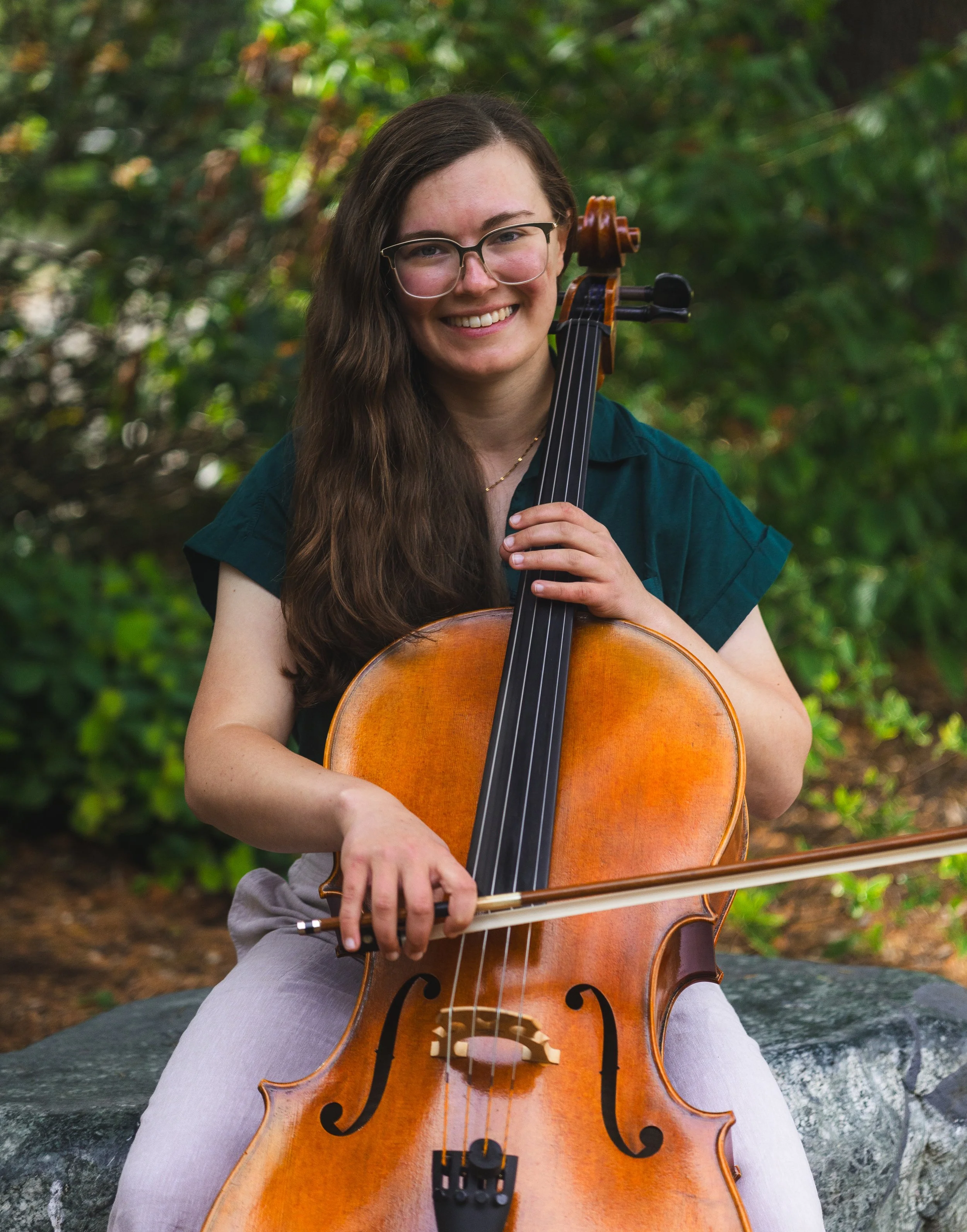 Liz Mathiesen, classically trained cellist available for private cello lessons in Seattle and online, offering instruction for beginner, intermediate, and advanced students of all ages.