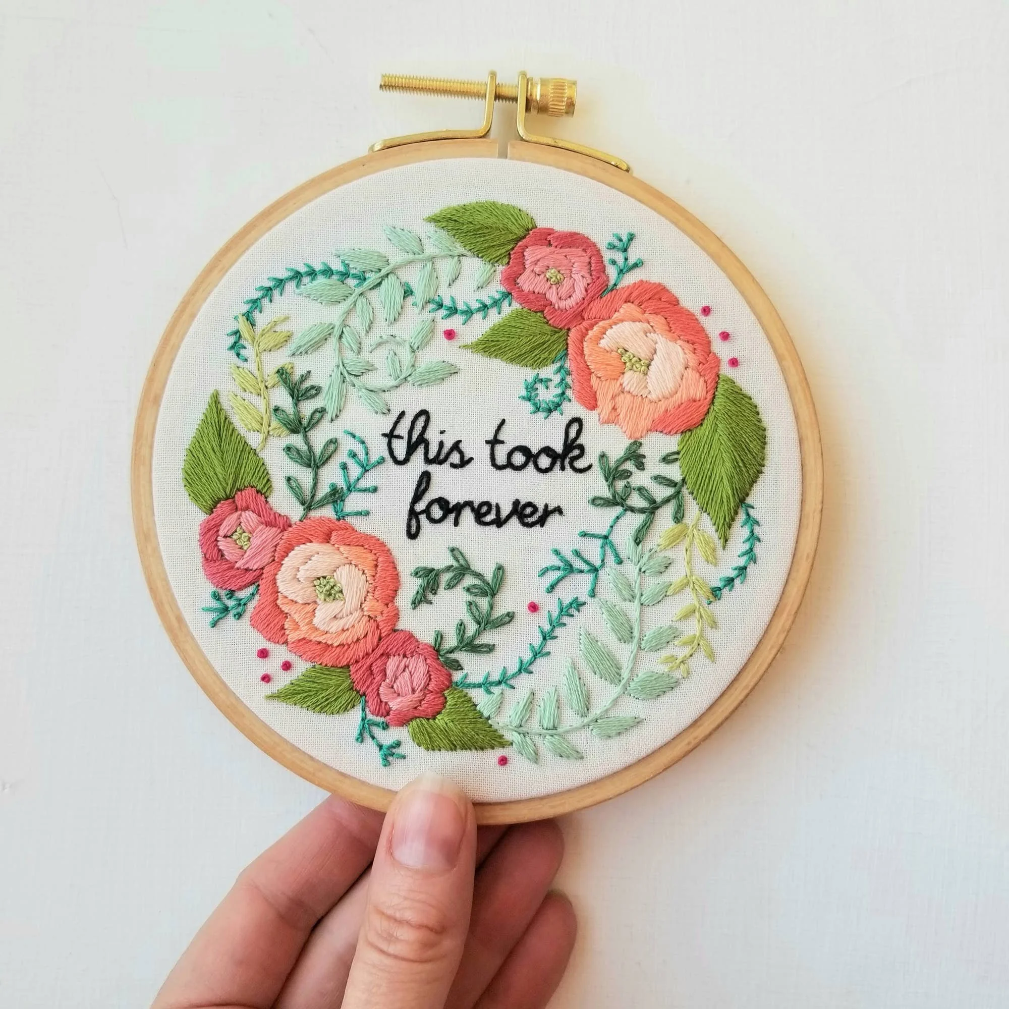 delicate-roses-beginner-embroidery-kit-2.jpg