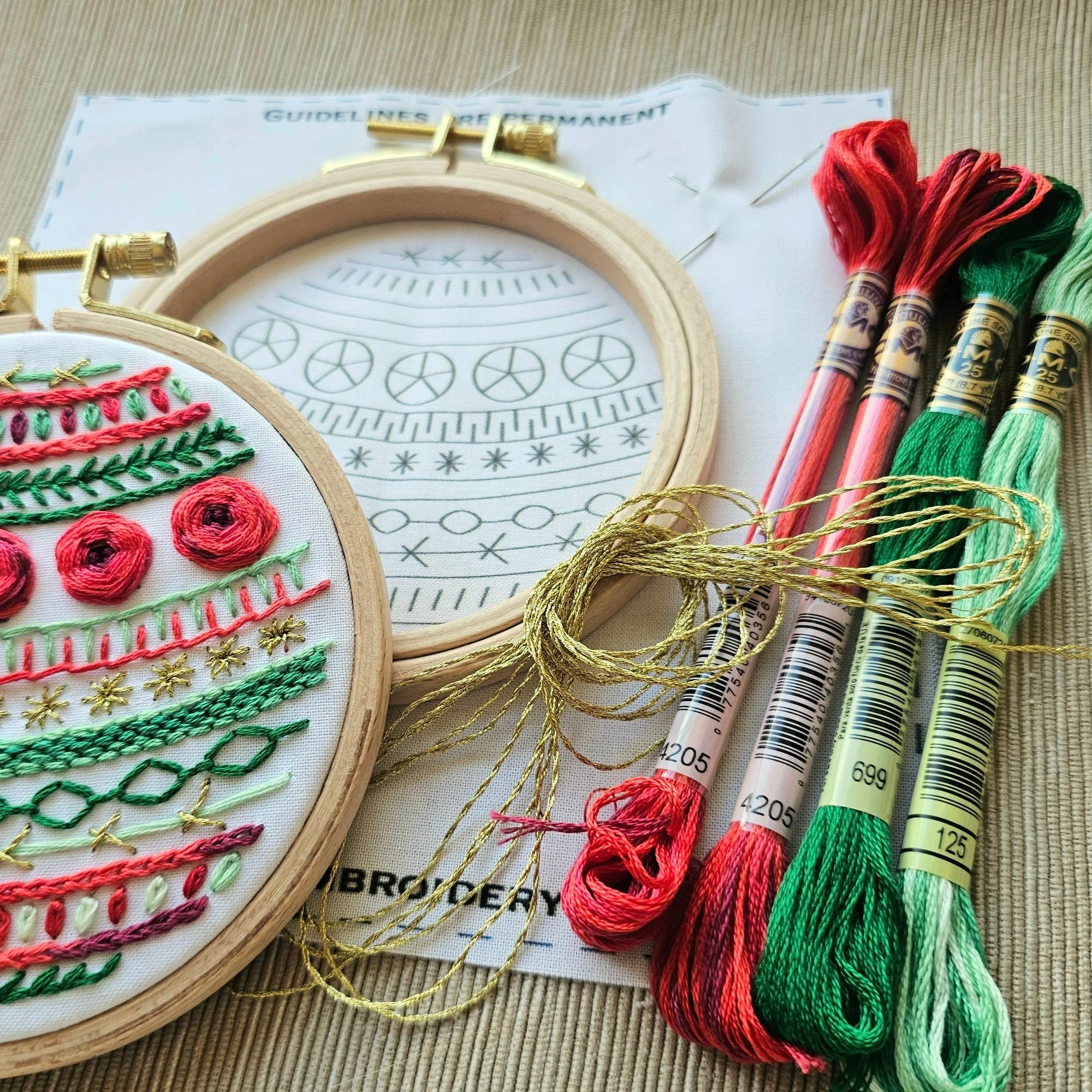 deck-the-halls-holiday-ornament-kit.jpg