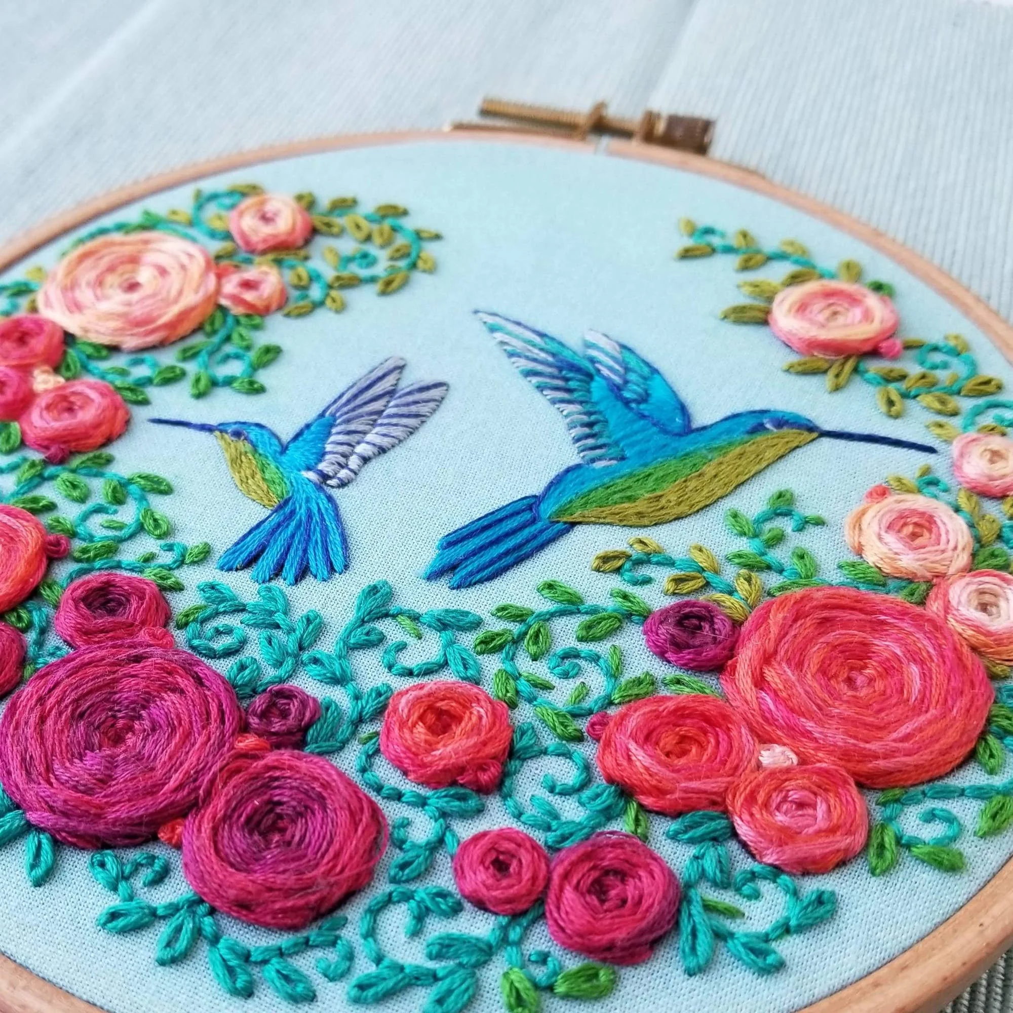 summer-hummingbird-embroidery-kit-10.jpg