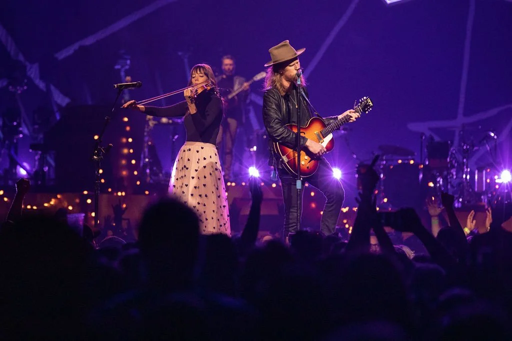 SofiaKatherinePhotographyLumineersConcertatSaddledomeCalgary2022(46).jpg