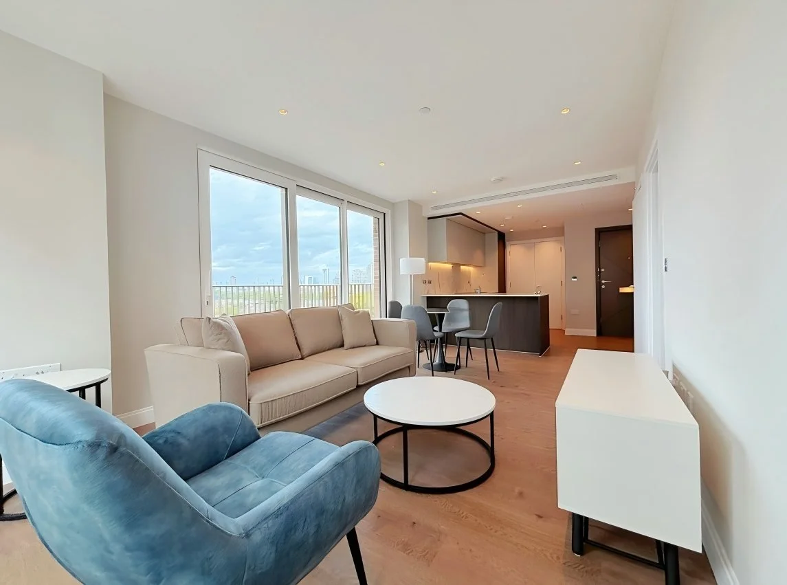 oval-village-se11-04-g-living.jpg