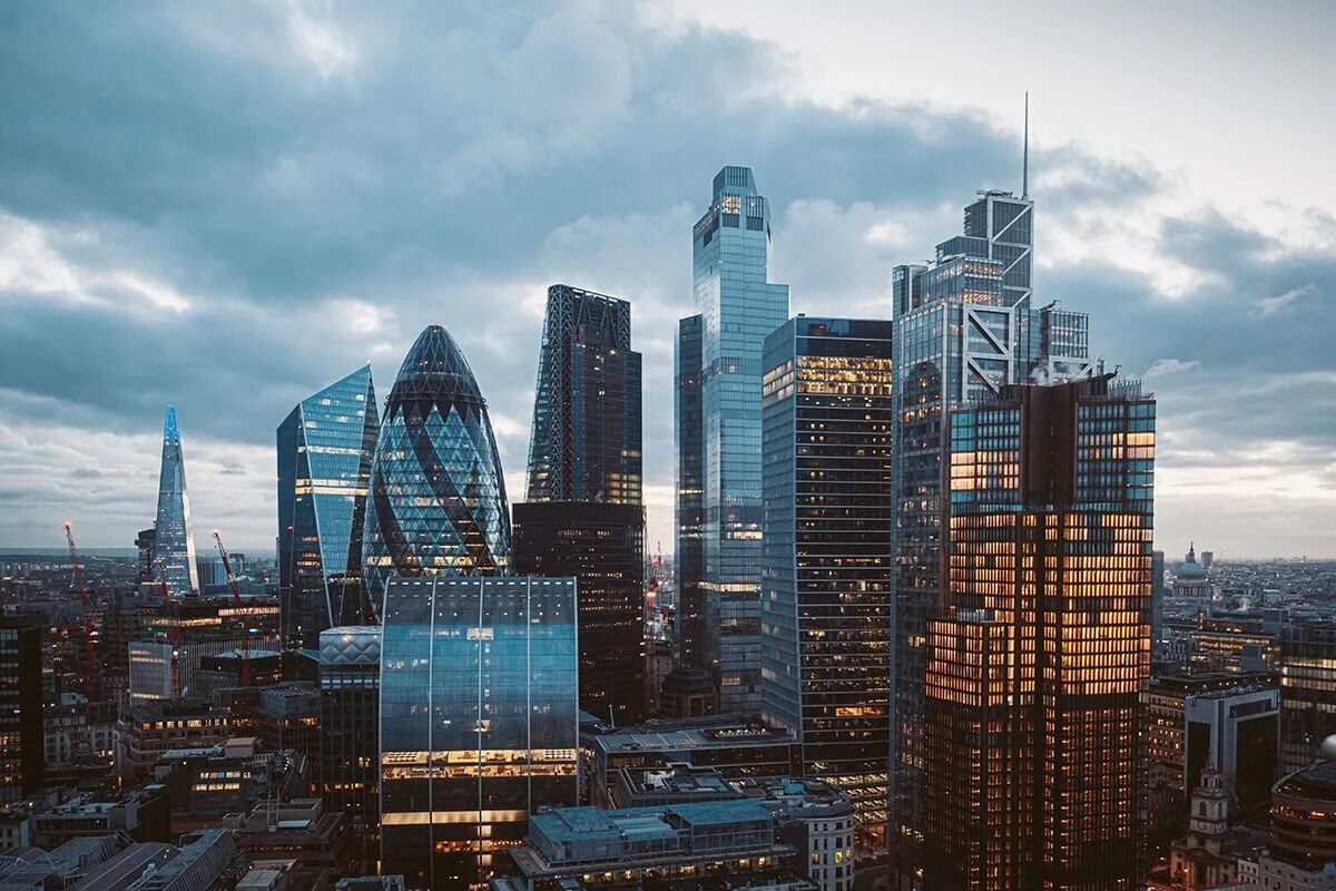 the-stage-ec2-02-g-city-skyline.jpg