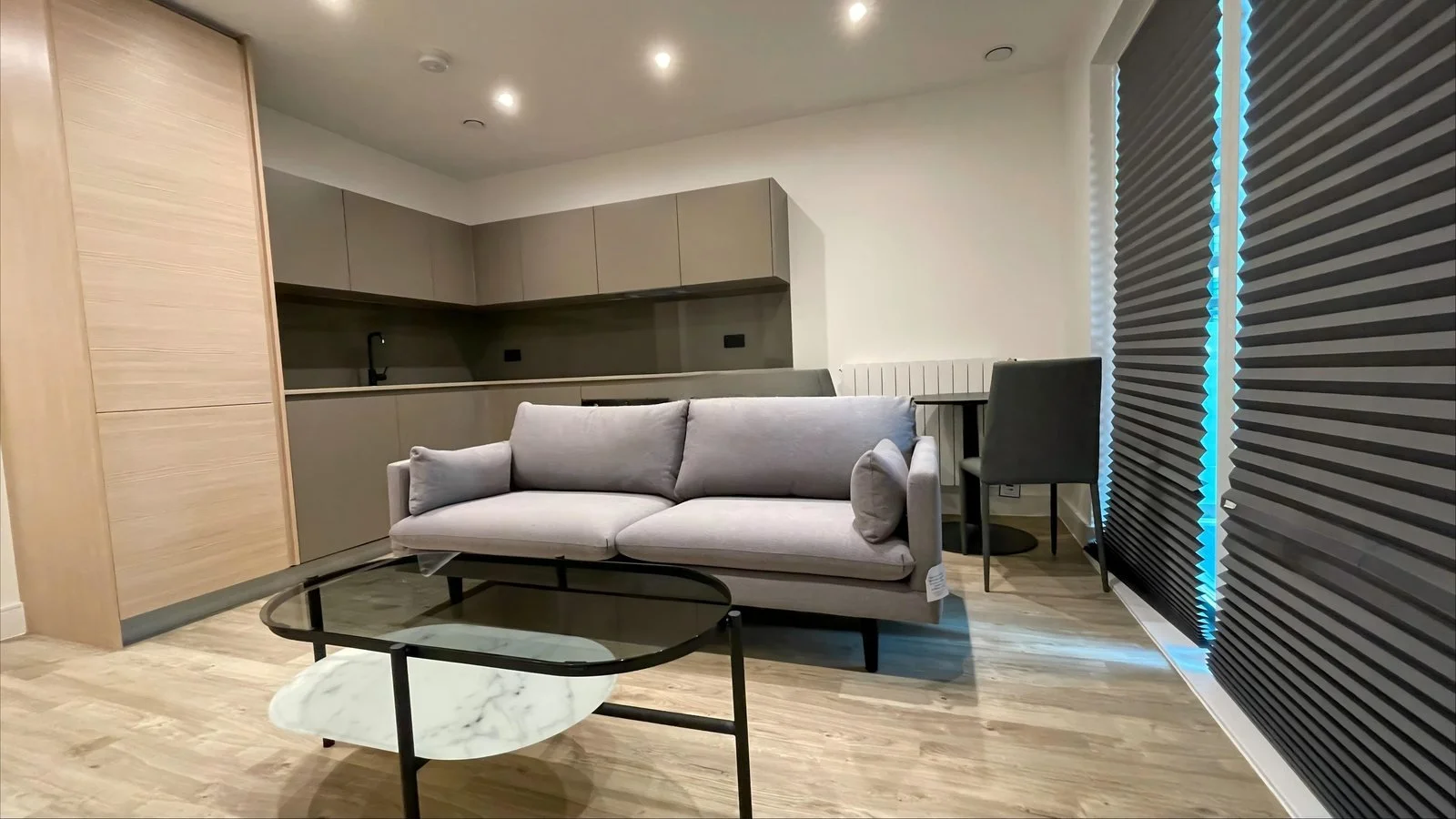 kidbrooke-village-se3-04-g-living.jpg