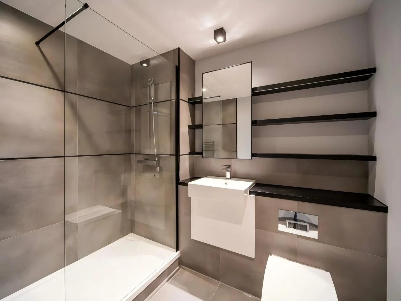 three-waters-e3-08-g-bathroom.jpg