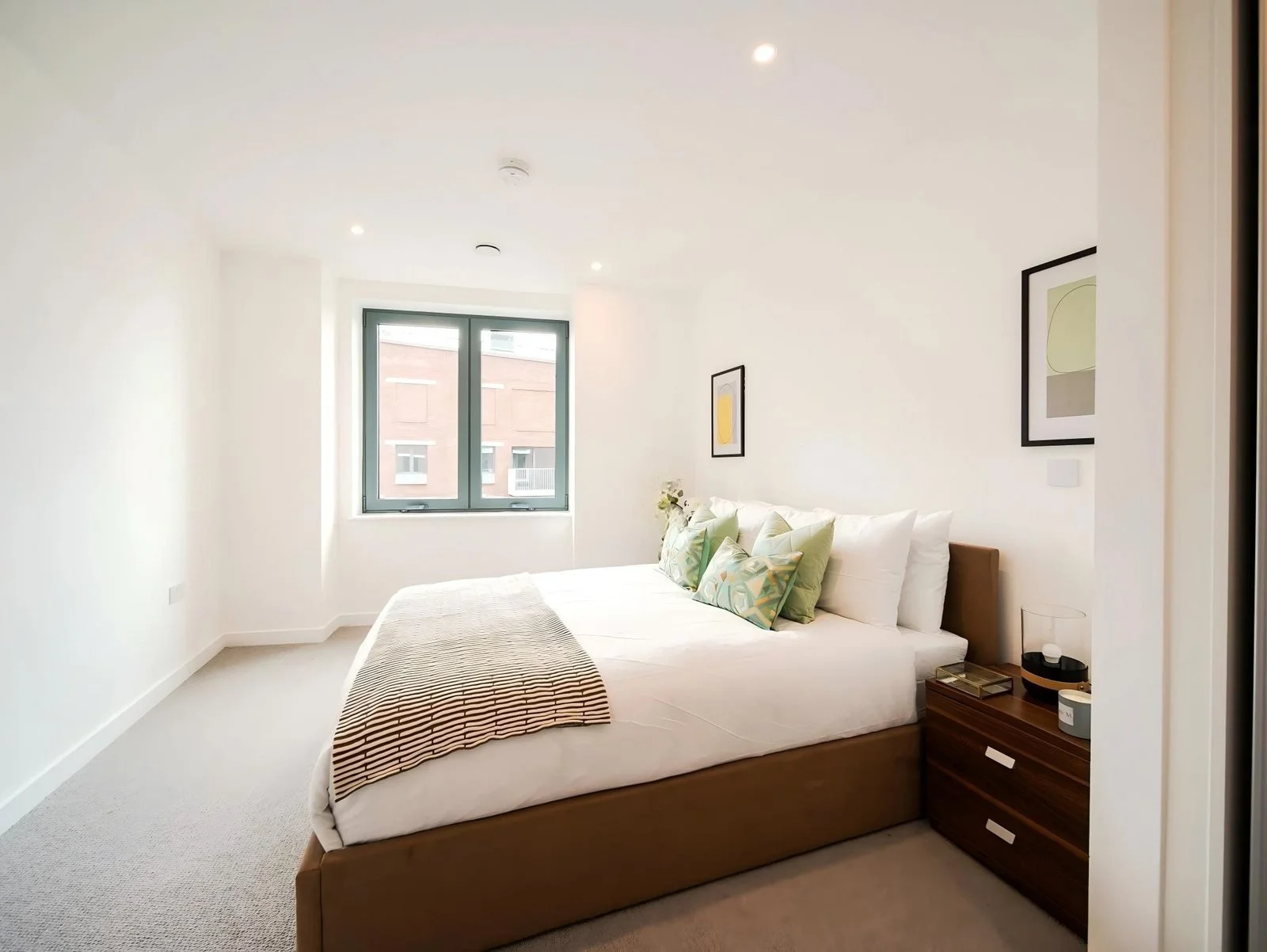 three-waters-e3-1bed-05-g-bedroom.jpg