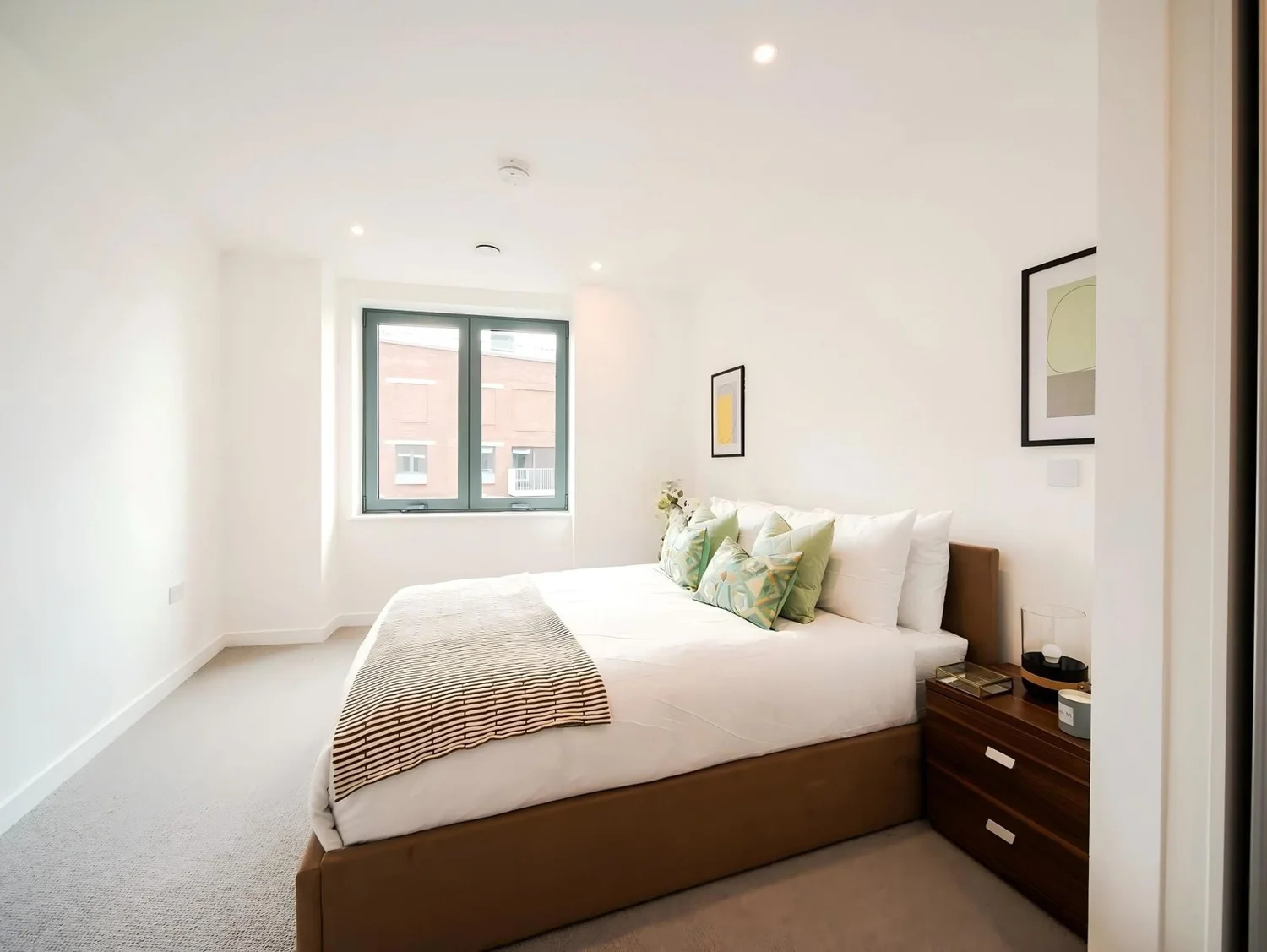 Principal bedroom