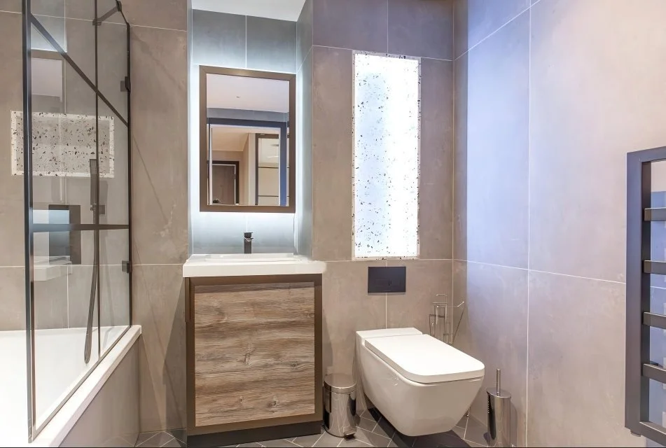 the-stage-ec2-07-g-bathroom.jpg