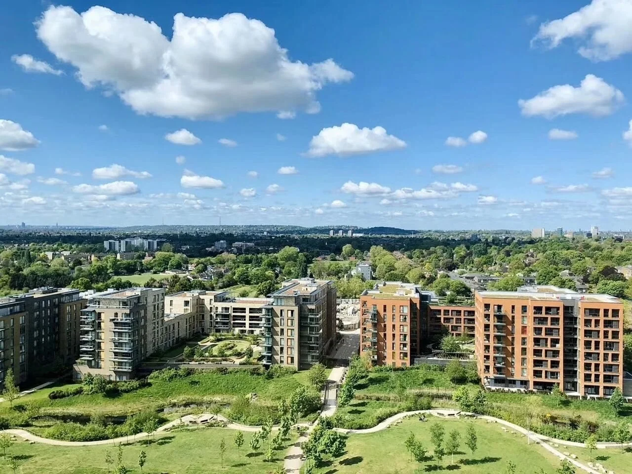 kidbrooke-village-se3-02-g-aerial.jpg
