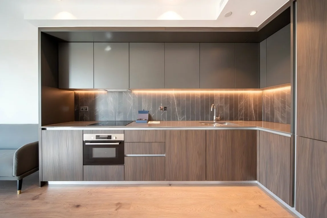 oval-village-se11-b-03-g-kitchen.jpg