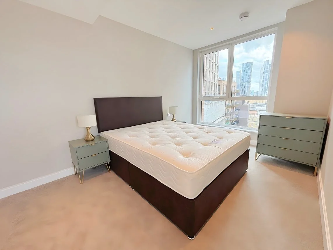 oval-village-se11-06-g-bedroom.jpg