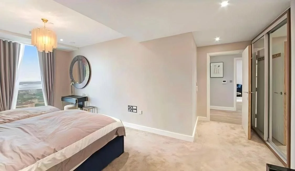 gladwin-tower-sw8-08-g-bedroom-three.jpg