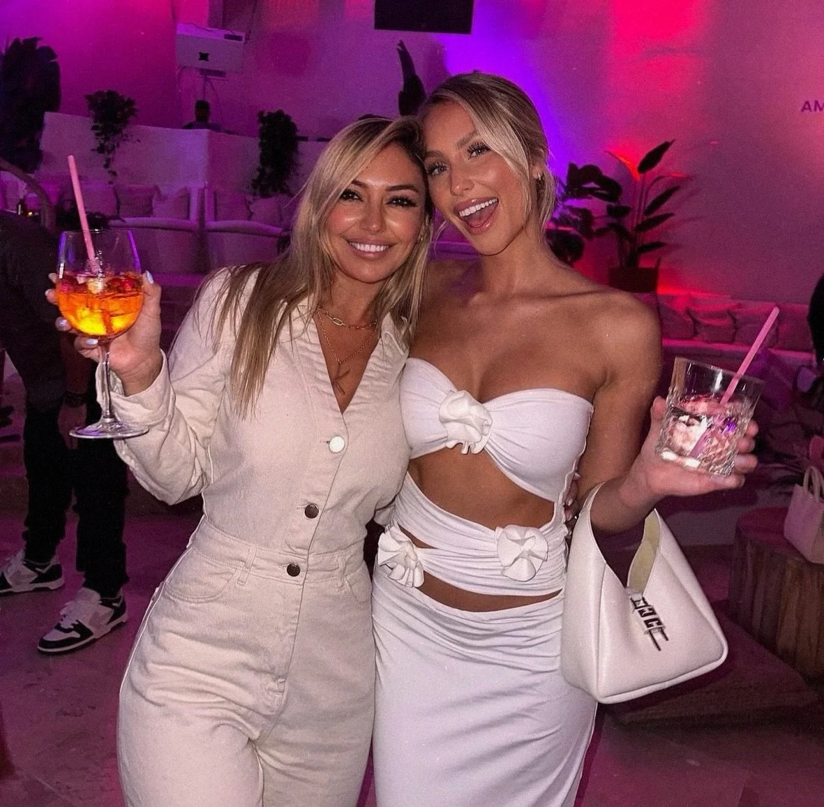 Some pretty cool clients, some unforgettable events, and so much fun bringing their visions to life. Feeling lucky that this is what we get to do. 🤍

First event for @alixearle x @aminoleanenergy launch. 

.
.
.
.
#miamieventplanners #celebrityevent