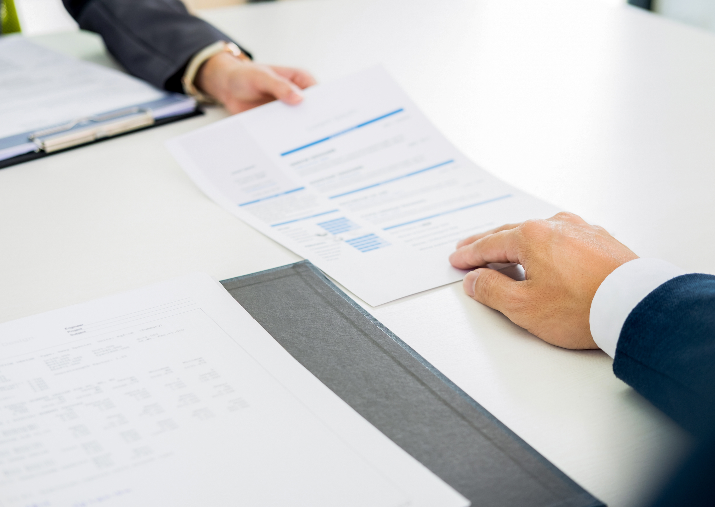Contactez un expert comptable et un commissaire aux comptes pour votre comptabilité, fiscalité, conseil, déclaration, fiscal, comptable.