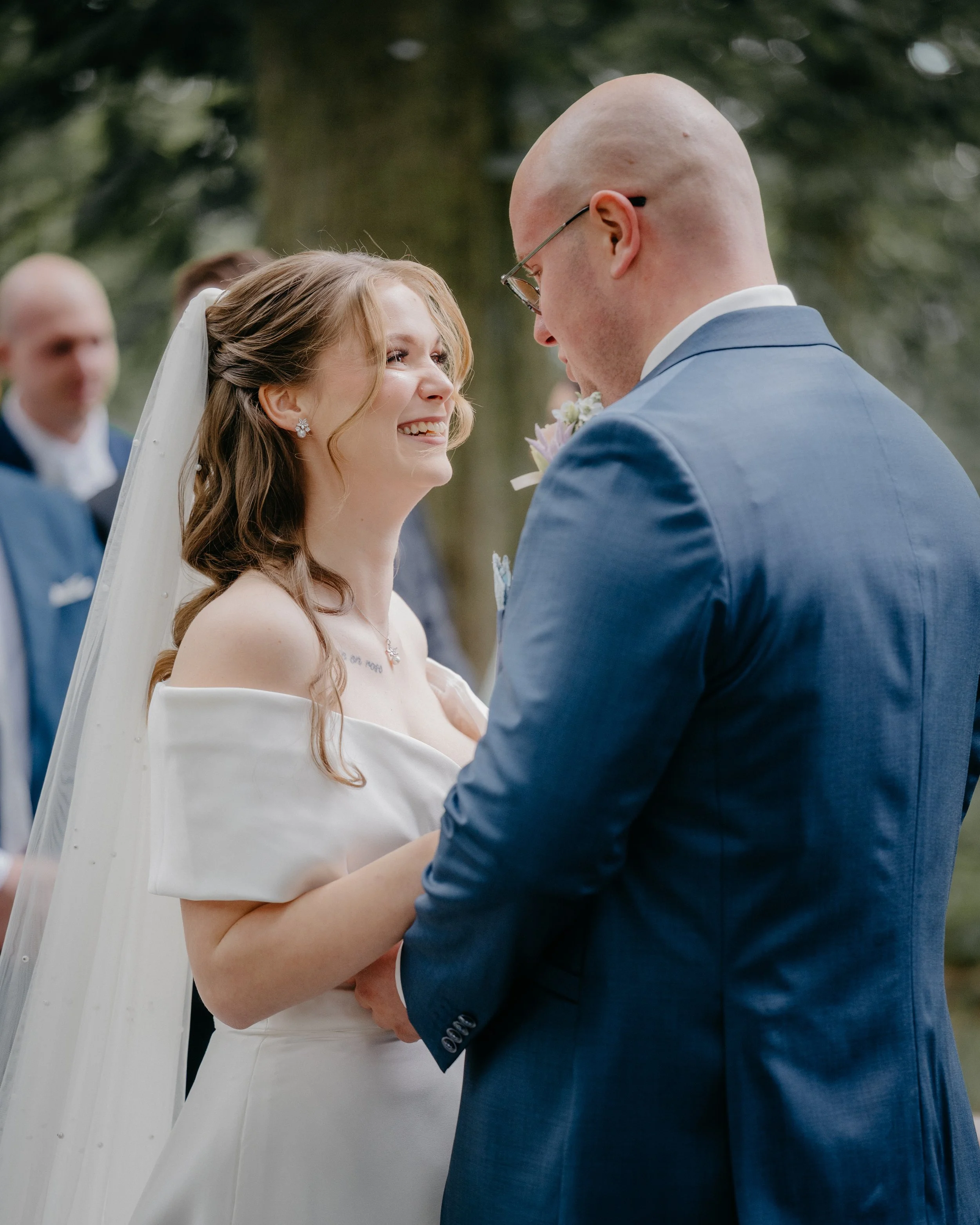Hochzeitsfotos aus dem Berggasthaus Niedersachsen. Hochzeitsfotograf Braunschweig Hannover Peine Celle Gifhorn Helmstedt Goslar Lucklum Hochzeitsfotografie nikis-fotos.de