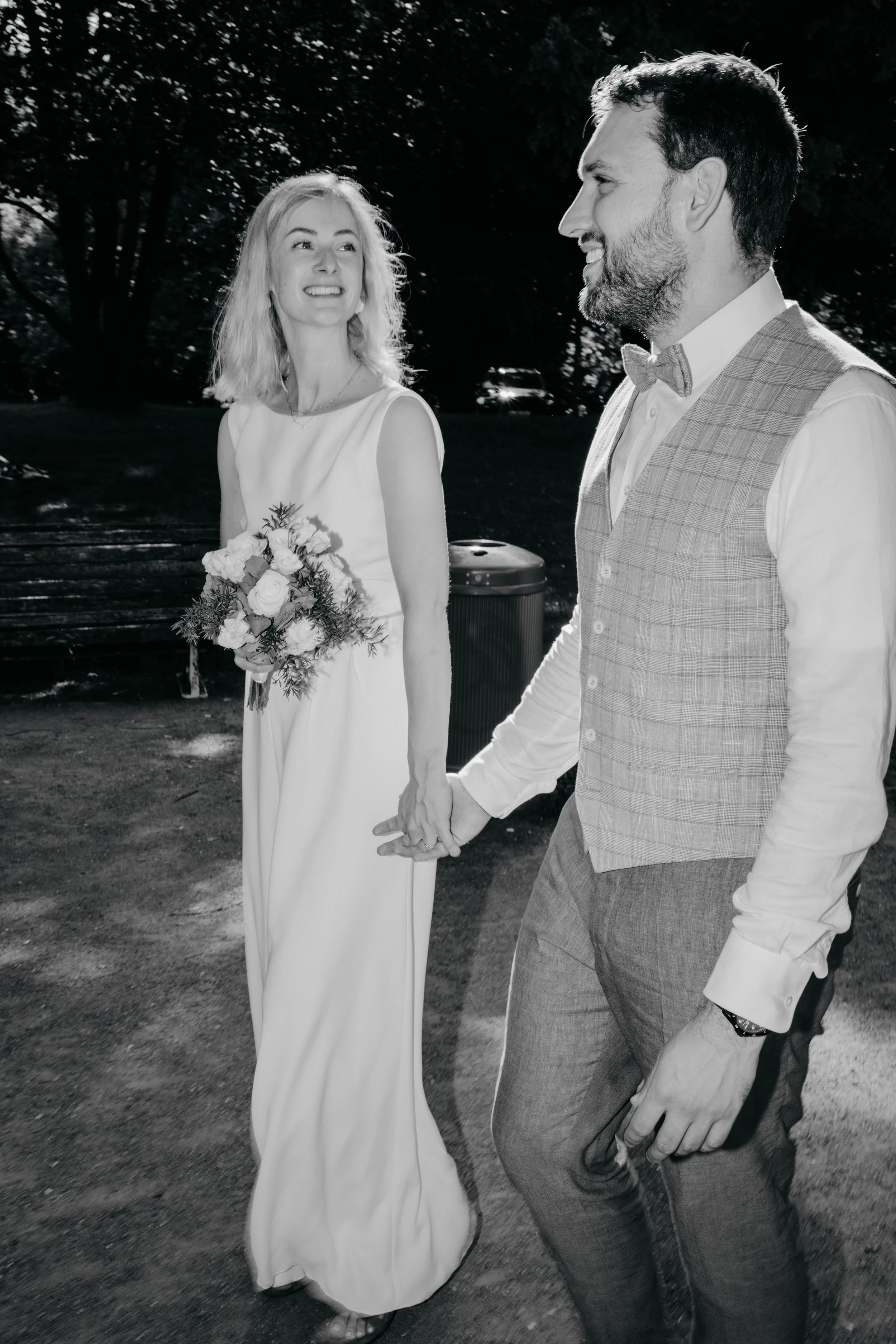 Hochzeitsfotos aus dem Rathaus in Hannover. Hochzeitsfotograf Braunschweig Hannover Peine Celle Gifhorn Helmstedt Goslar Lucklum Hochzeitsfotografie nikis-fotos.de