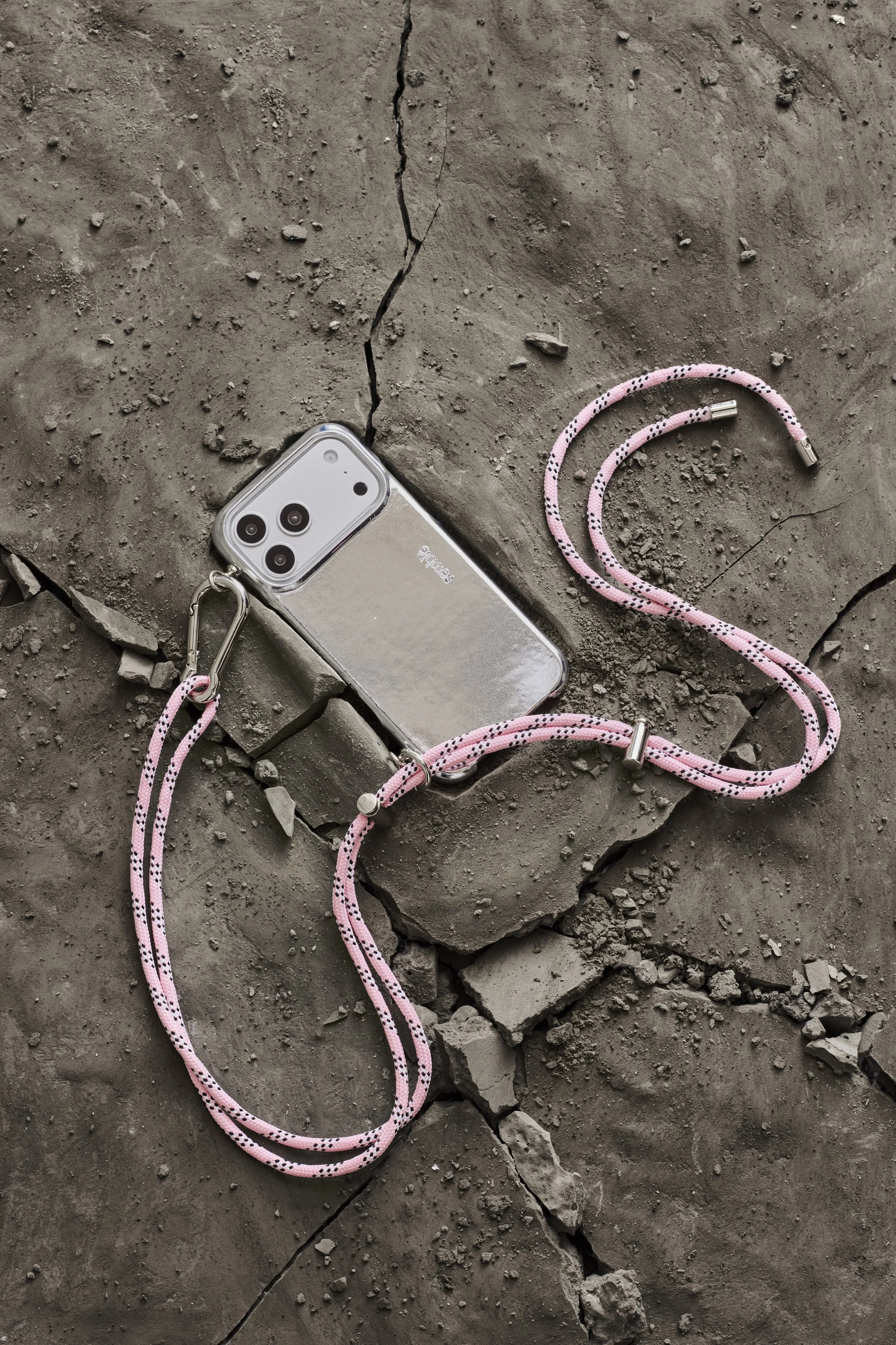 260914_SEMBLE_11_PRODUCT-IPHONE17CASE_0015 kopie.jpg