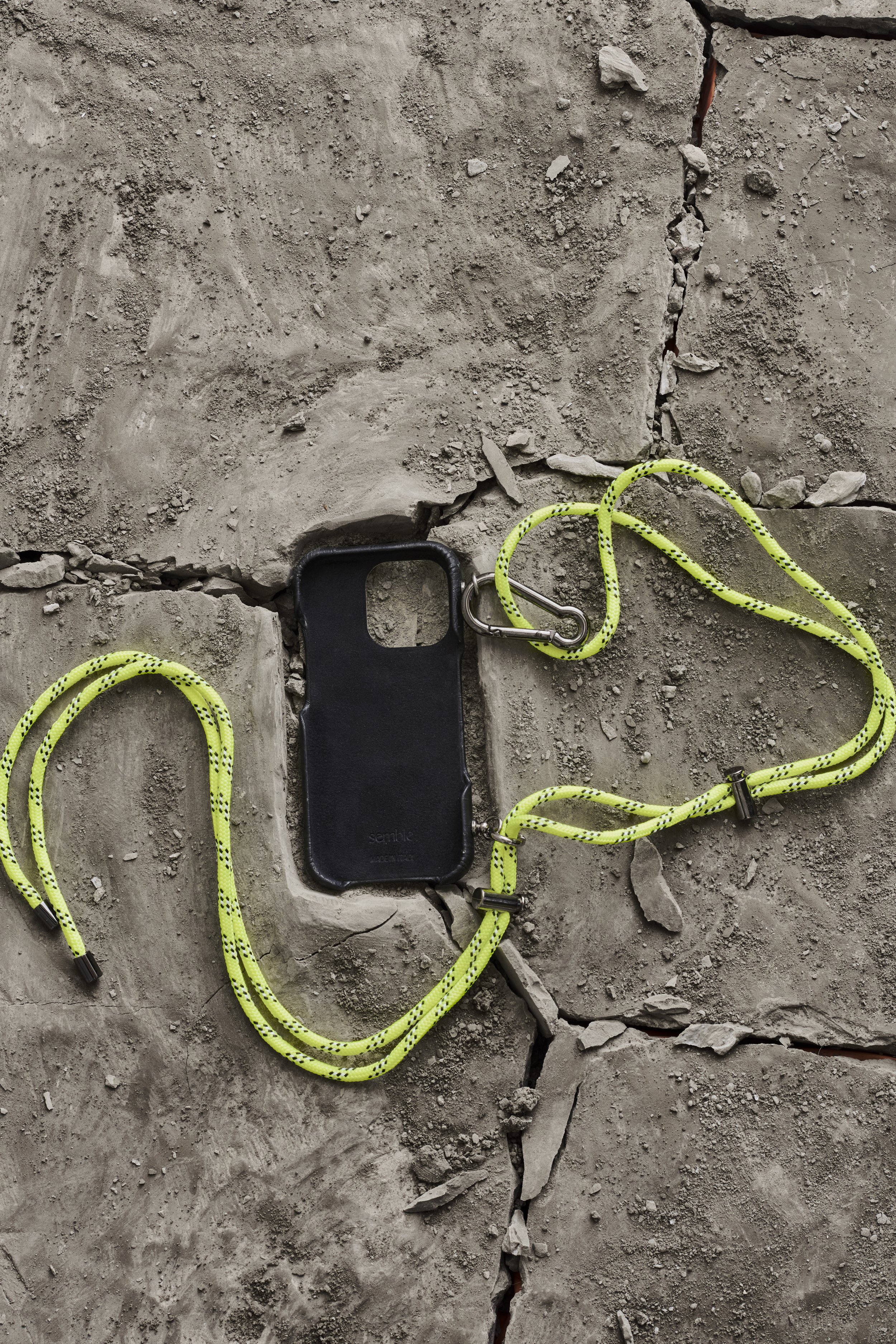 260914_SEMBLE_12_PRODUCT-IPHONE16CASE_0078 kopie.jpg