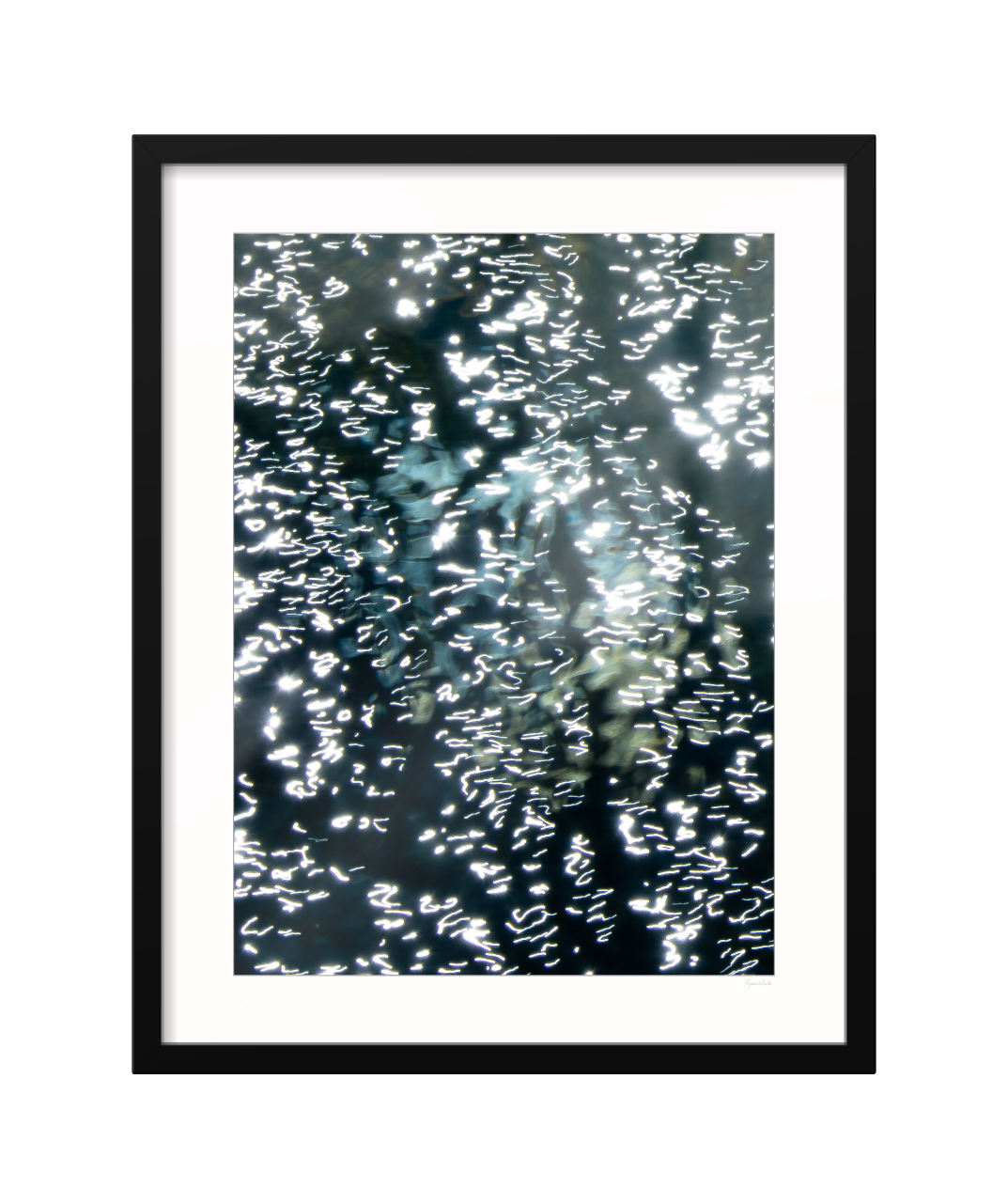 HIDDEN - CLASSIC FRAME