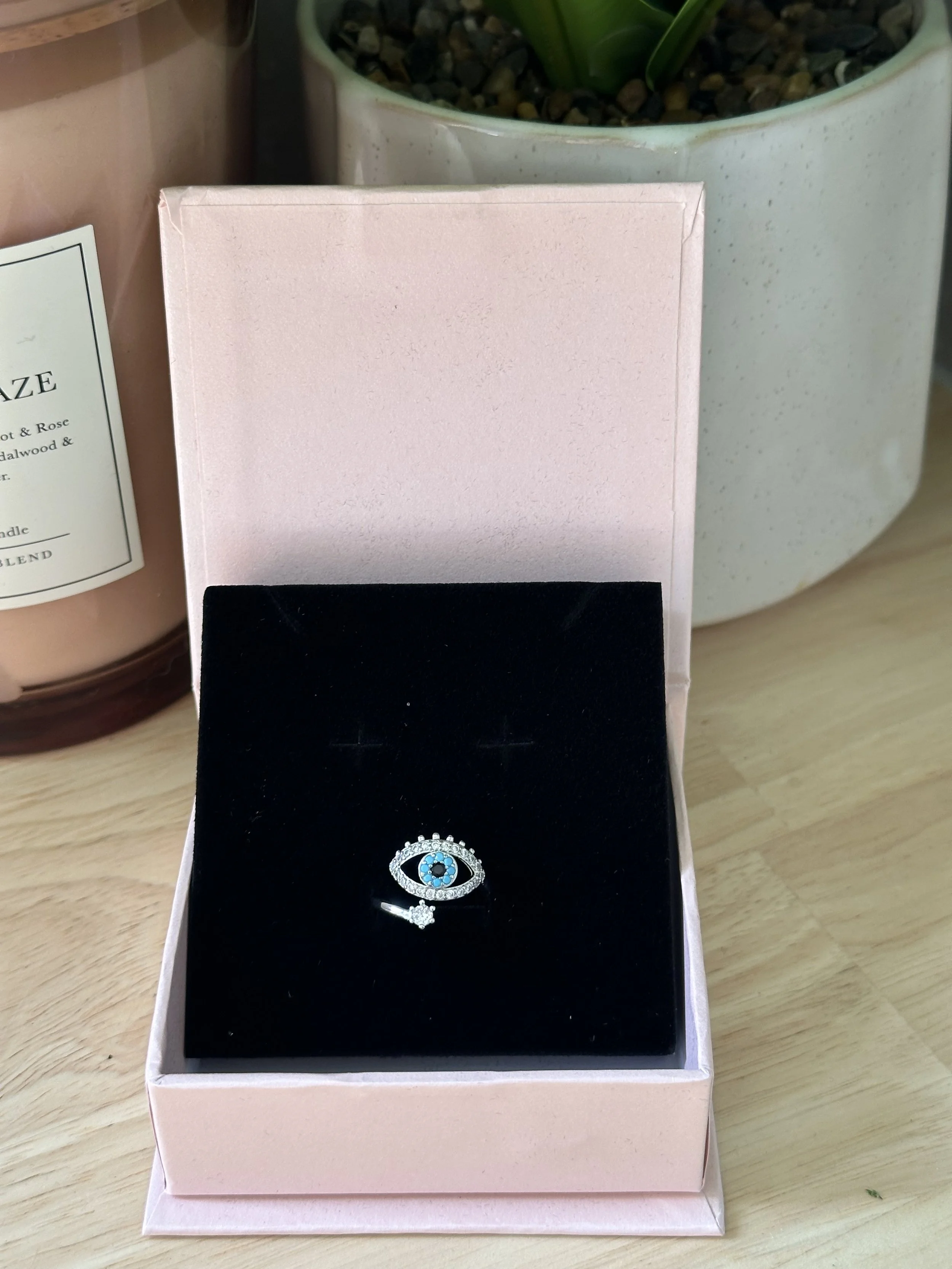 🧿 Mystic Eye — Ring