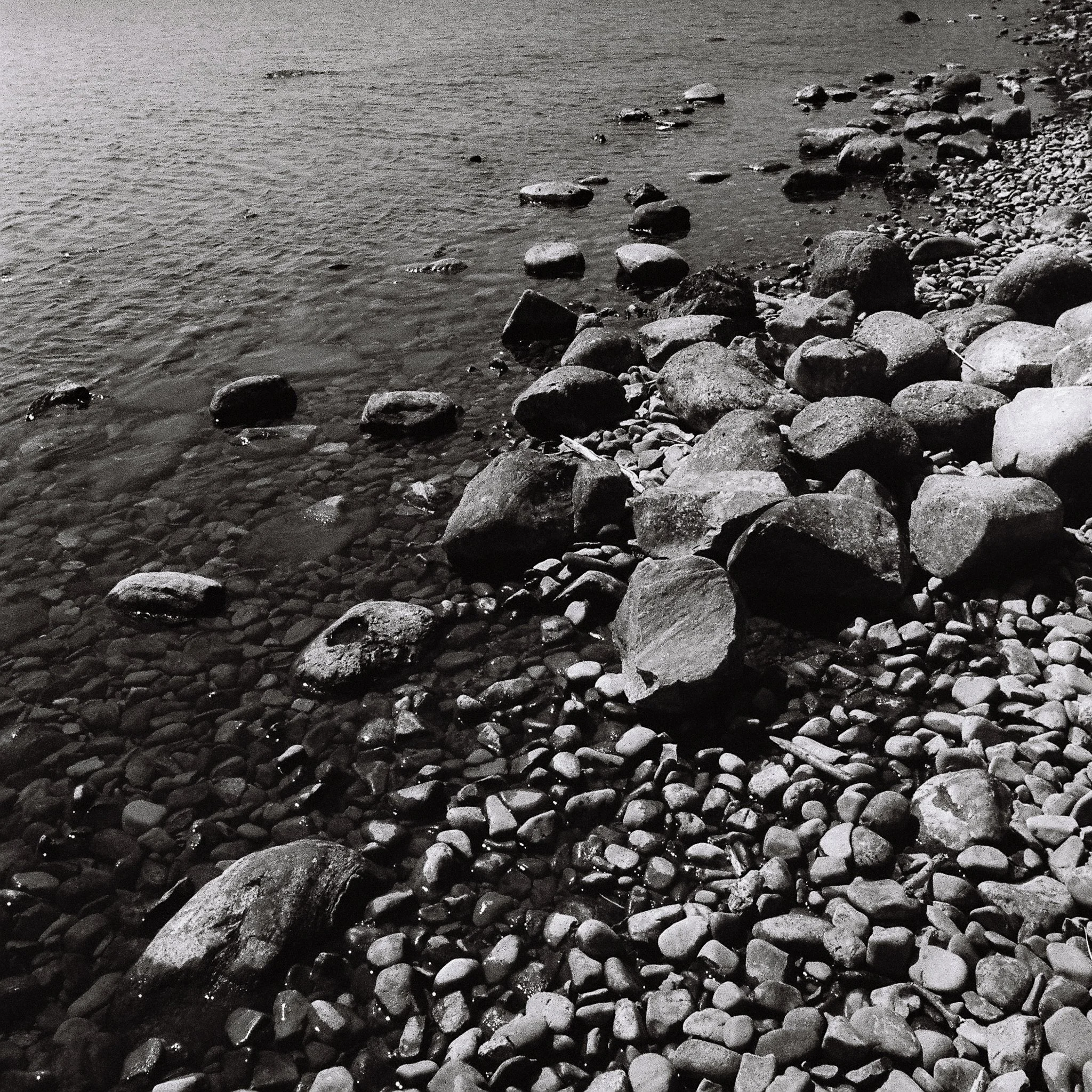 a place for tiny shipwrecks. Dores Beach, Loch Ness