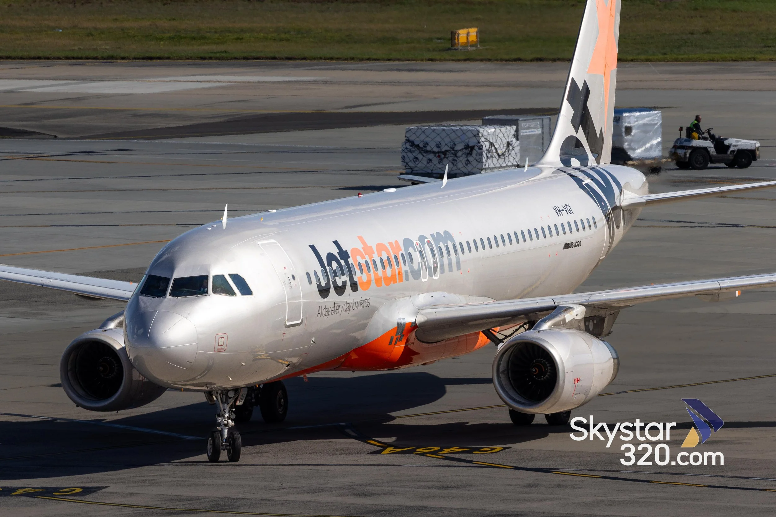Jetstar A320 at Melbourne Airport