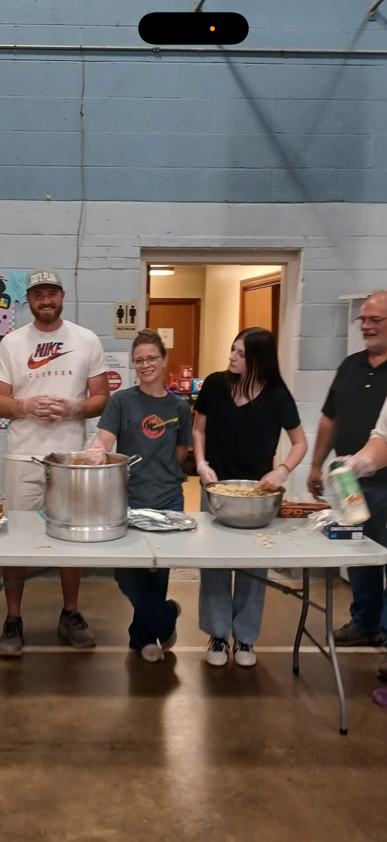 feeding homeless outreach.PNG