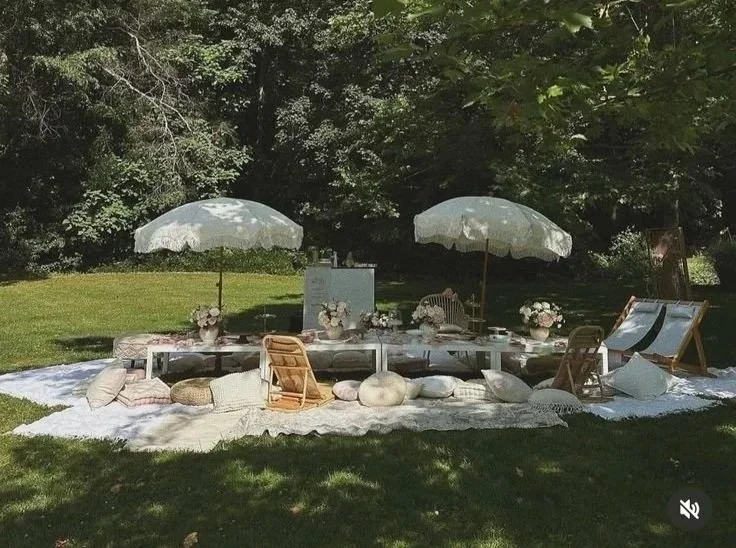 garden with sun umbrellas, retreat