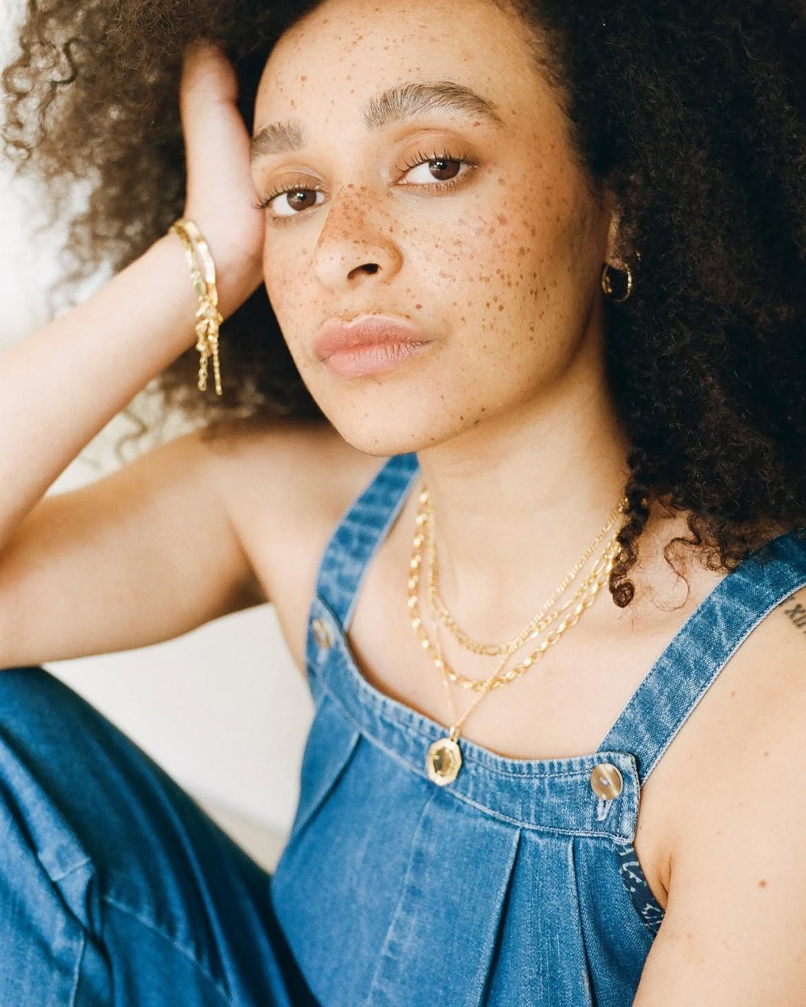 Denim and gold jewellery…truly a match made in heaven ✨.jpg